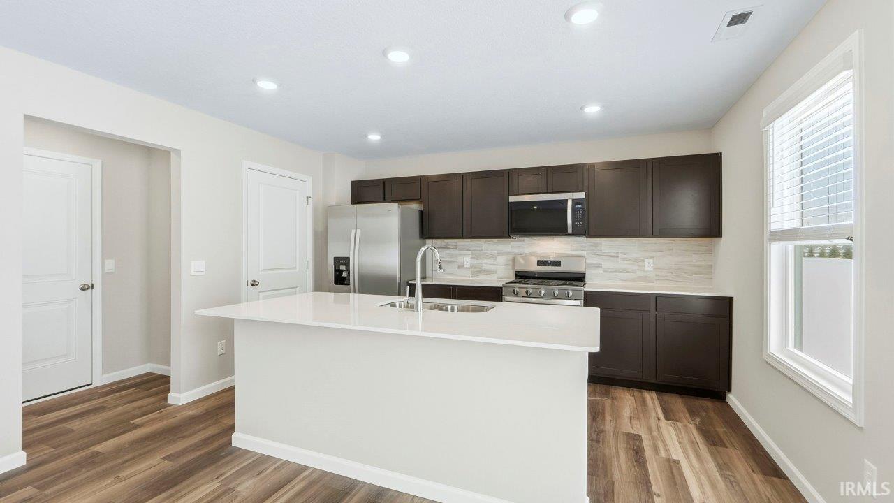 Photo 15 of 1001 Stuckey Pointe Pass