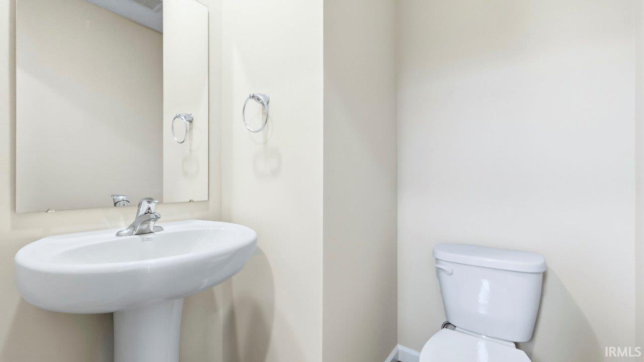 Photo 16 of 1001 Stuckey Pointe Pass