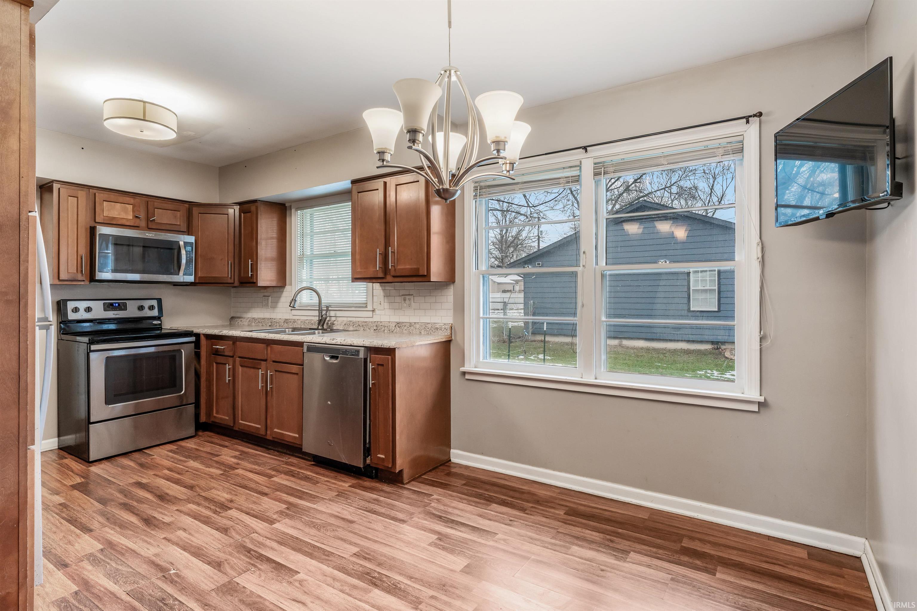 Photo 12 of 2725 Schaper Drive