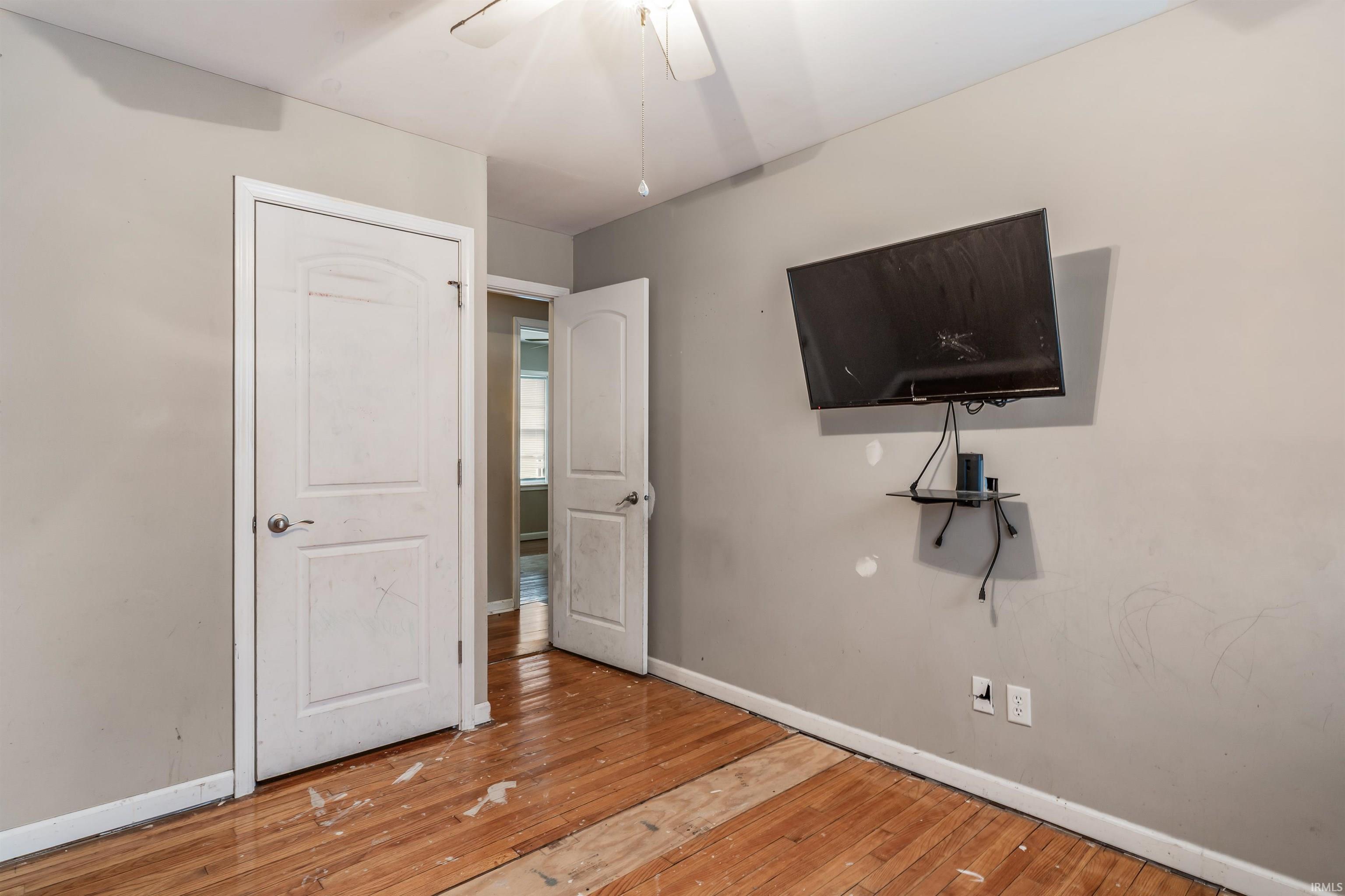 Photo 15 of 2725 Schaper Drive