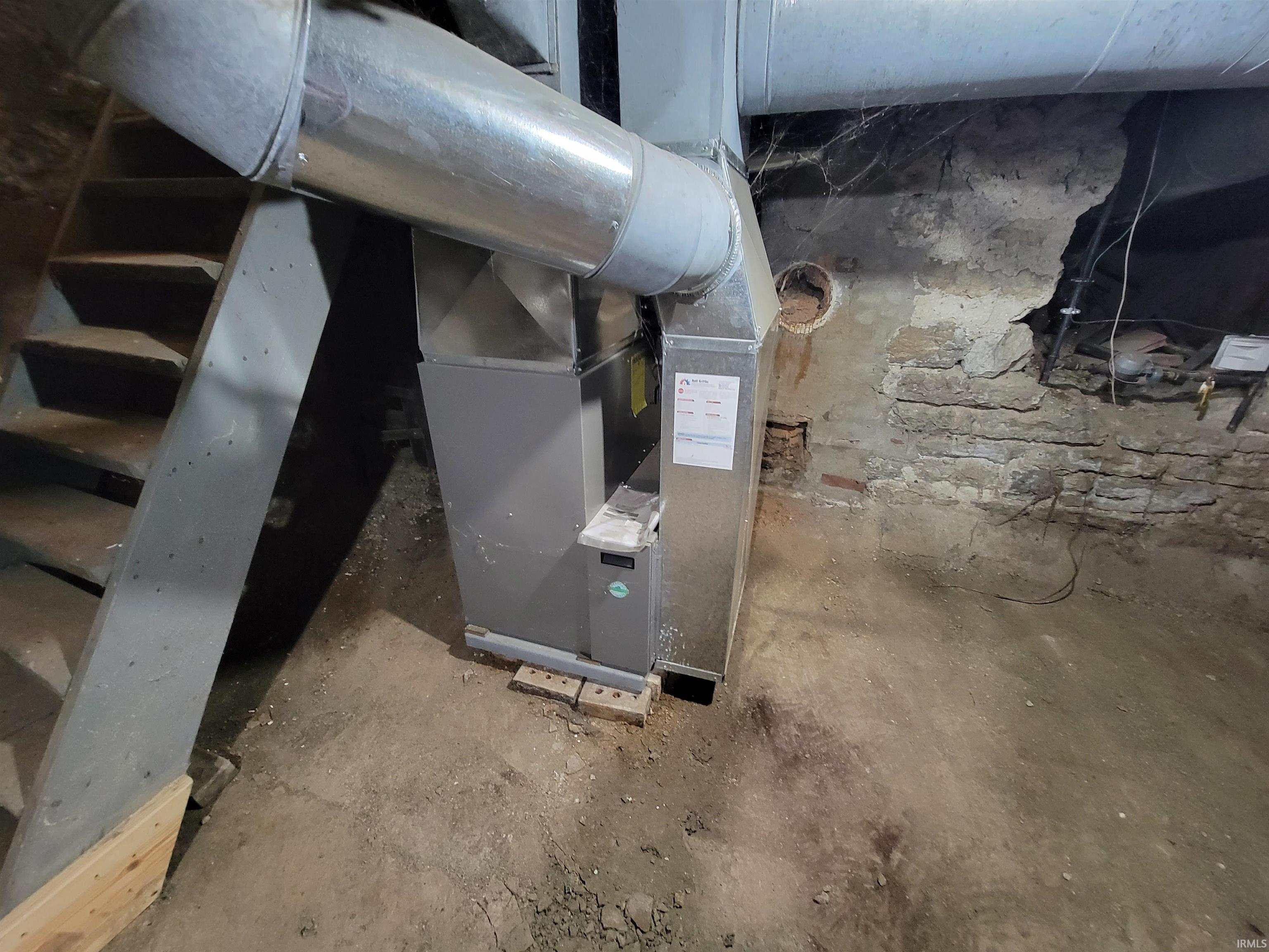 Utilities featuring heating unit