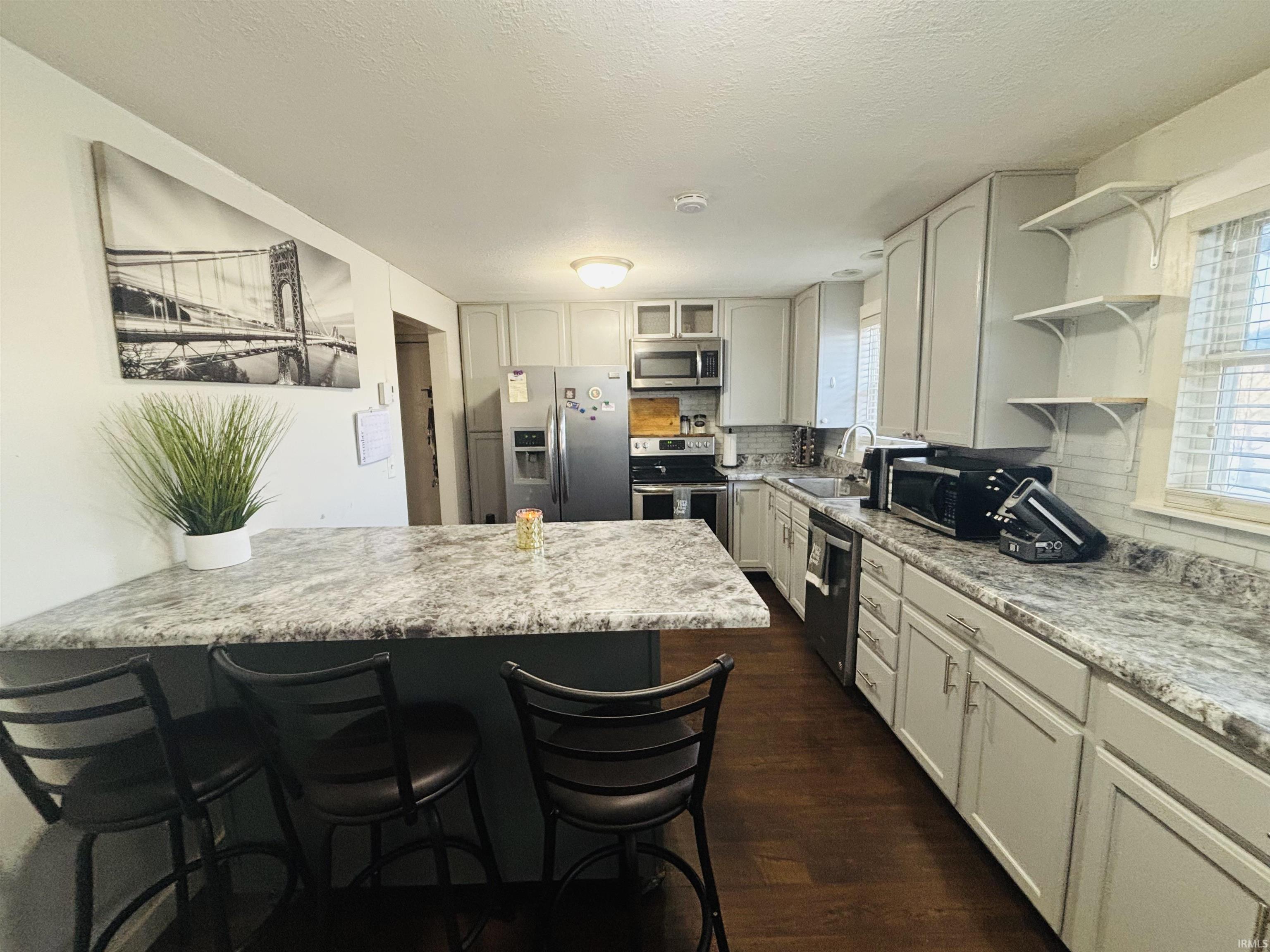 Photo 3 of 14720 state line Road