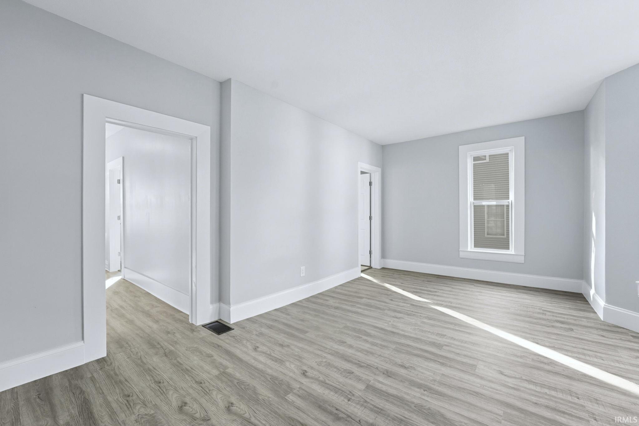 Photo 12 of 404 S Peters Street