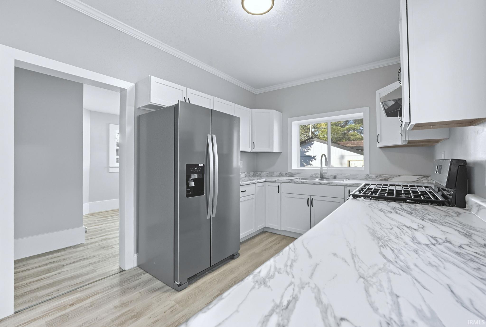 Photo 16 of 404 S Peters Street