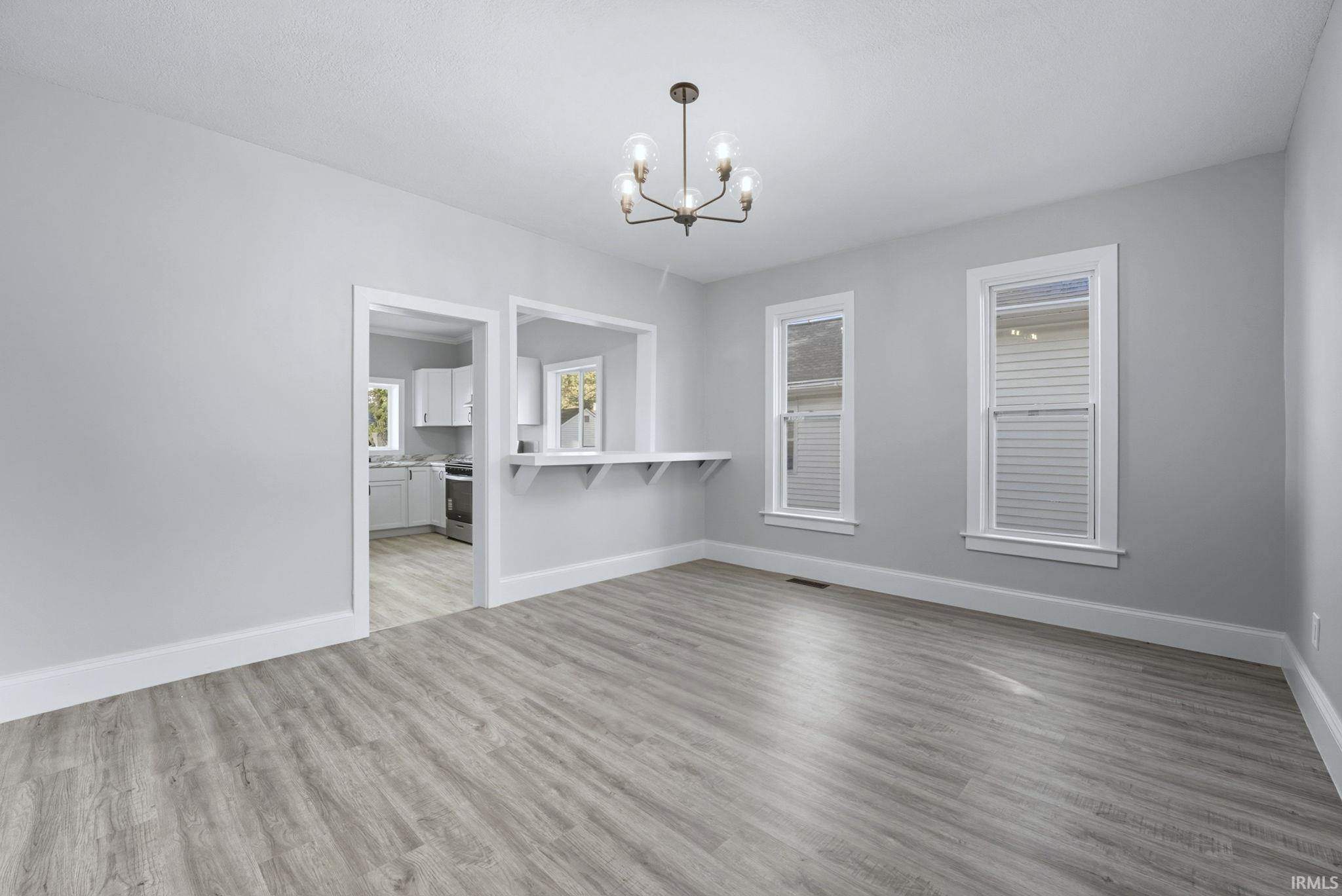 Photo 7 of 404 S Peters Street