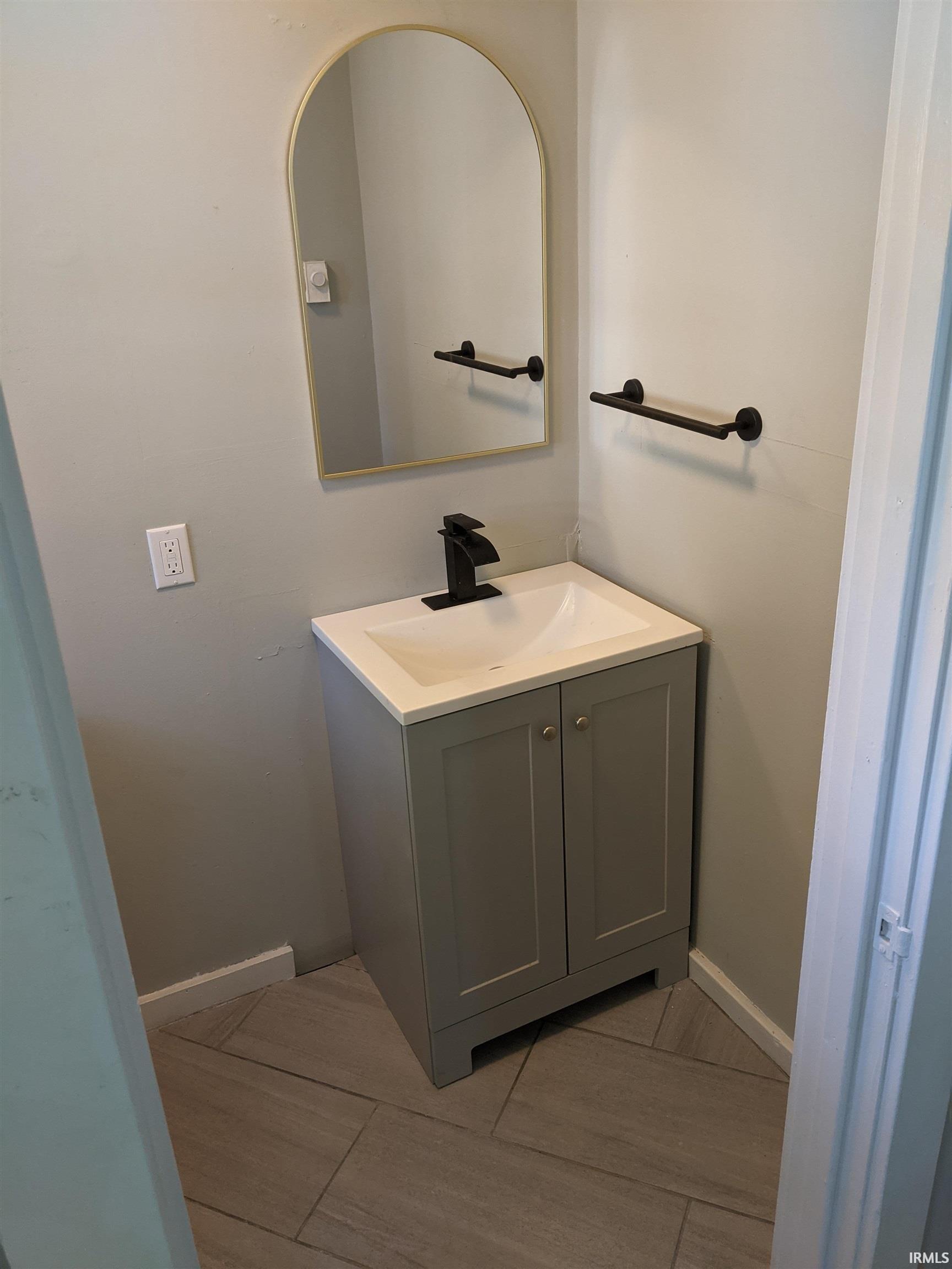 Photo 14 of 3802 Fairfield Avenue