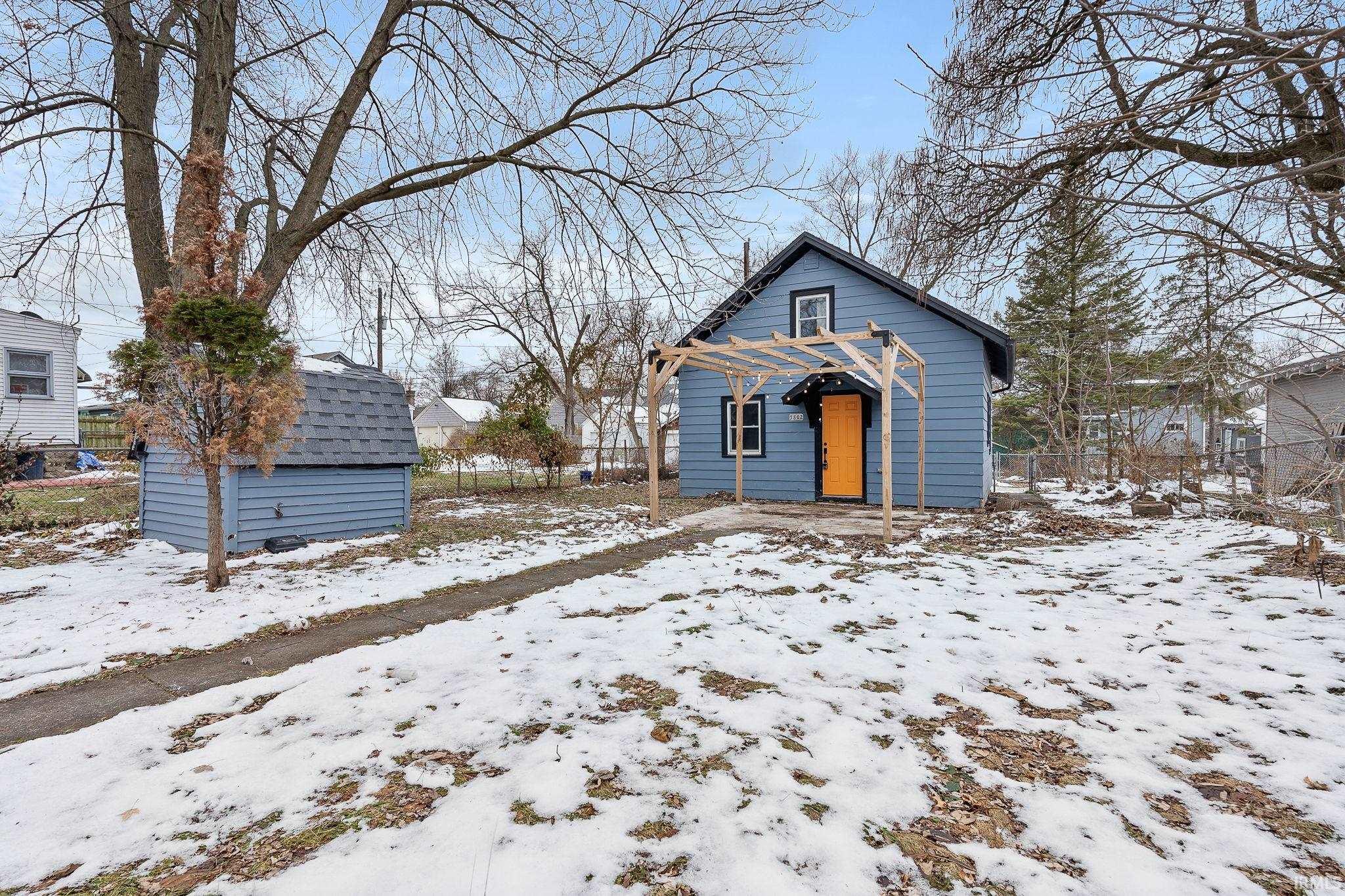 Photo 3 of 3802 Fairfield Avenue