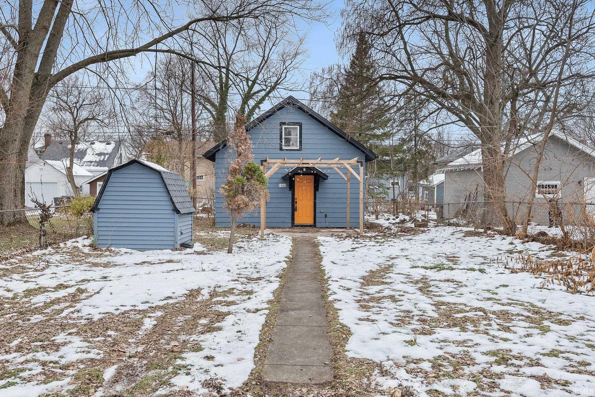 Photo 5 of 3802 Fairfield Avenue