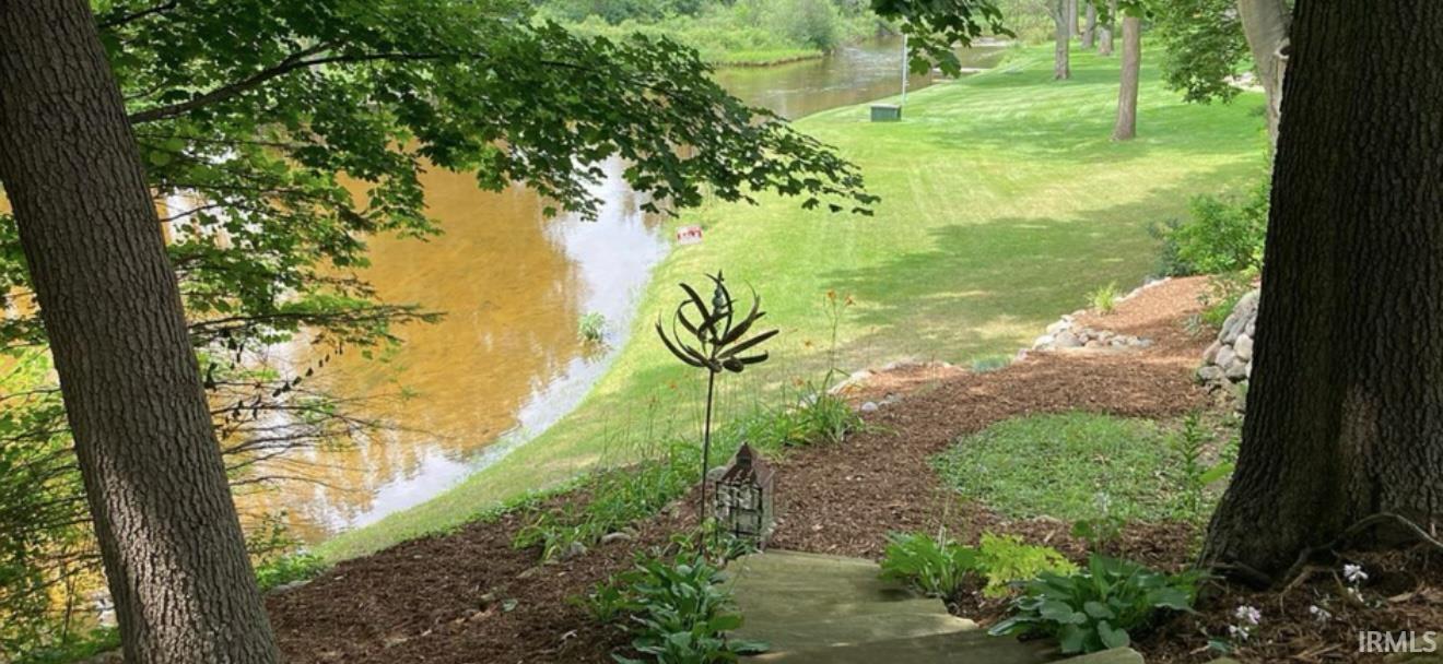 Photo 2 of 51745 Winding Waters Lane