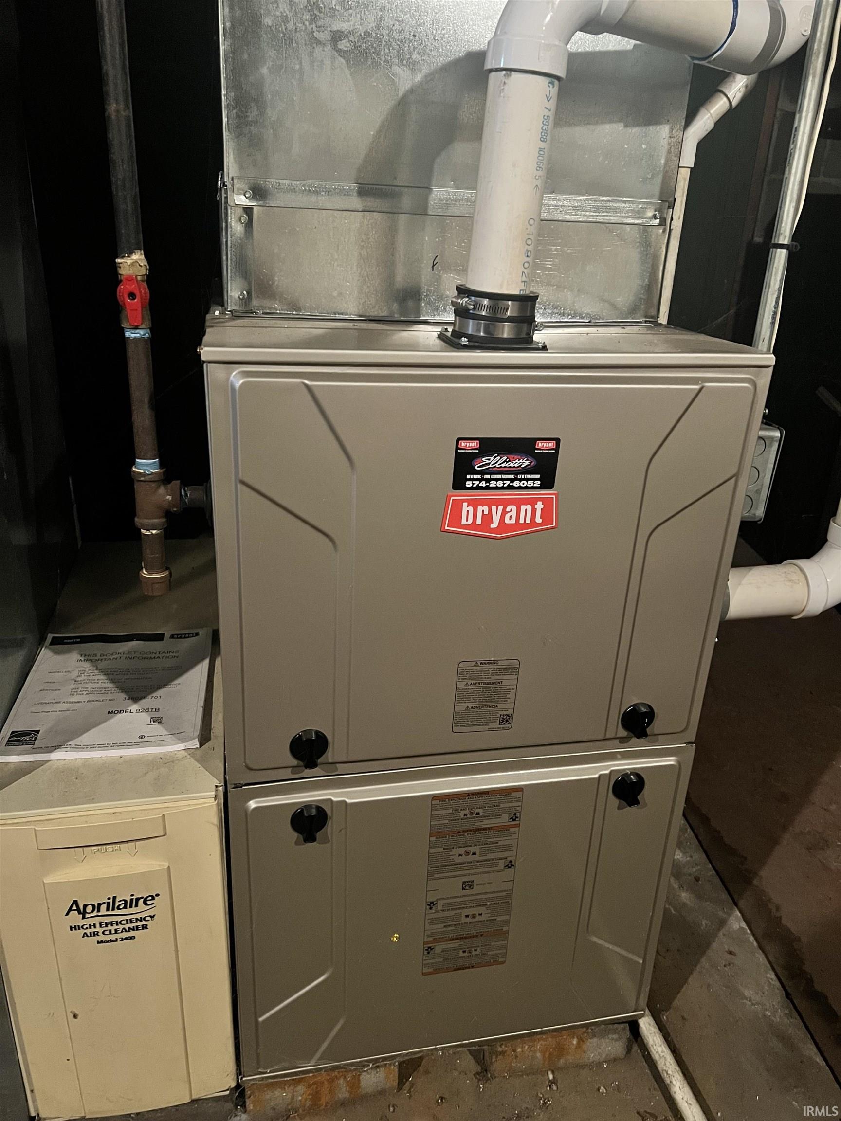 Utility room with heating unit