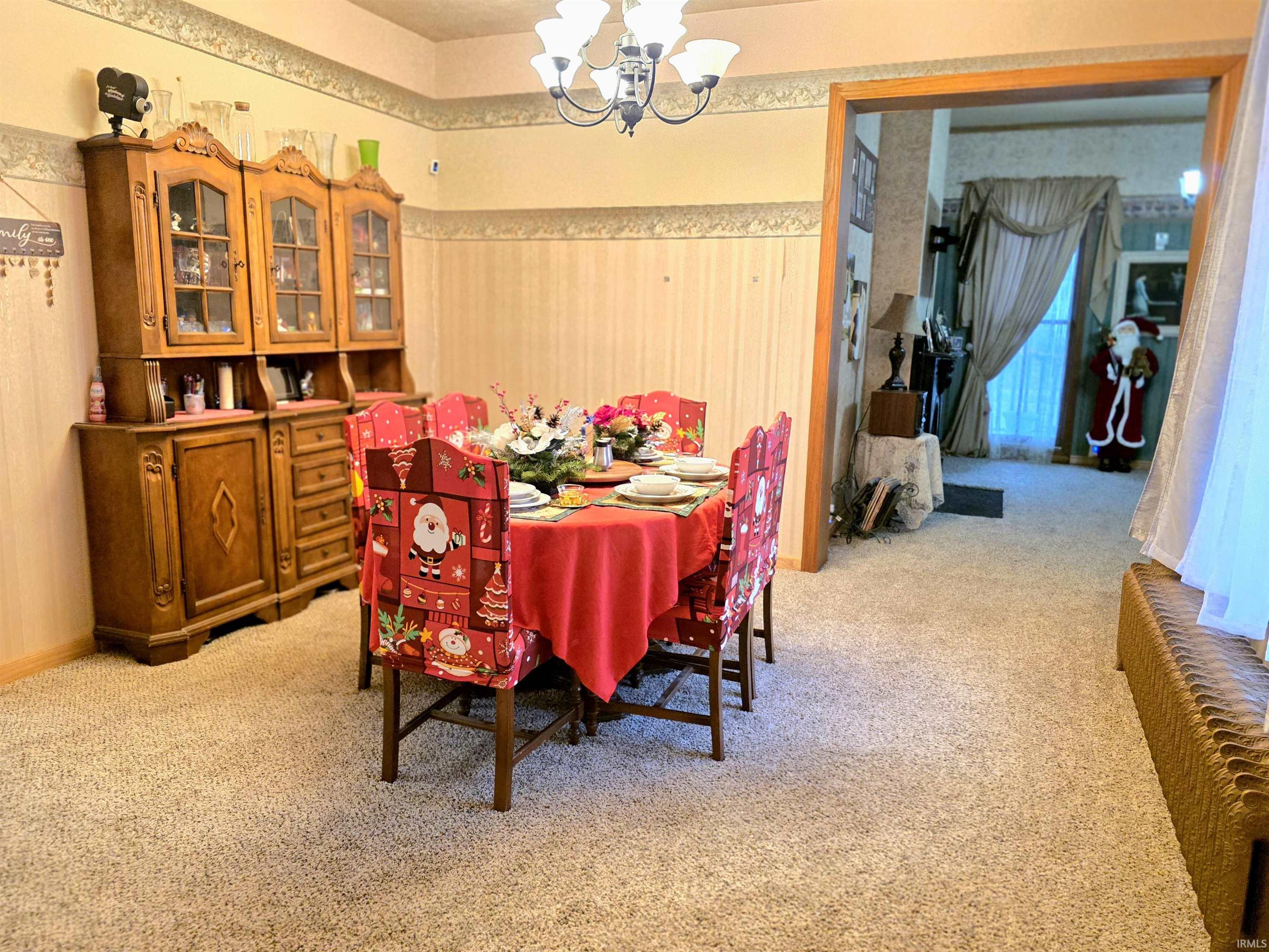 Photo 9 of 408 E Diamond Street