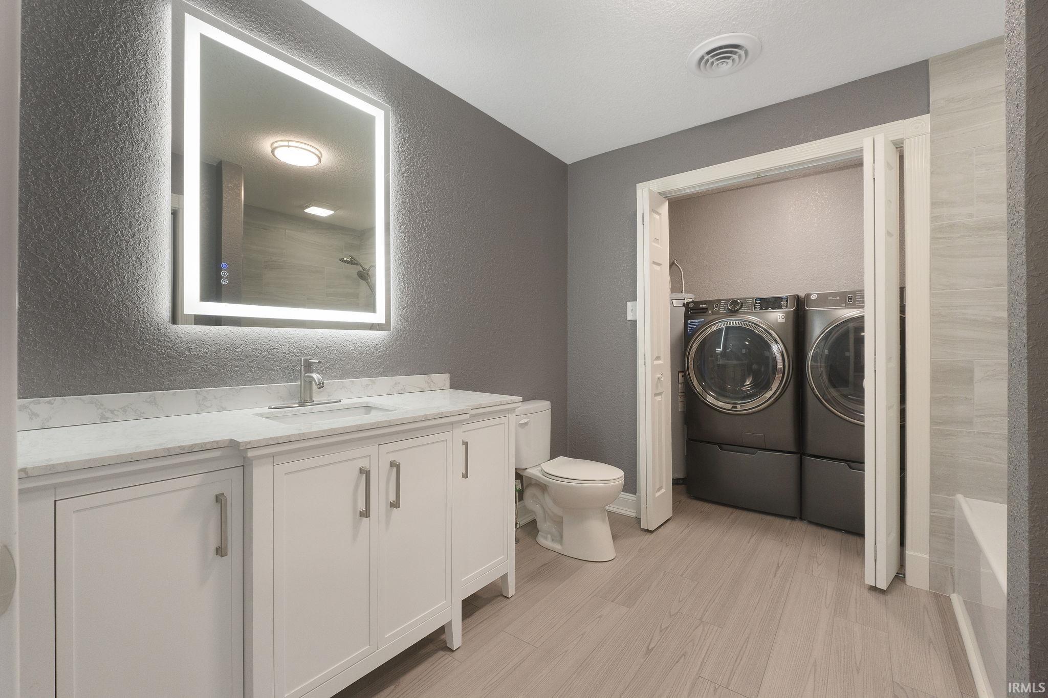 Photo 11 of 3598 W Huntington Ave 57 Avenue