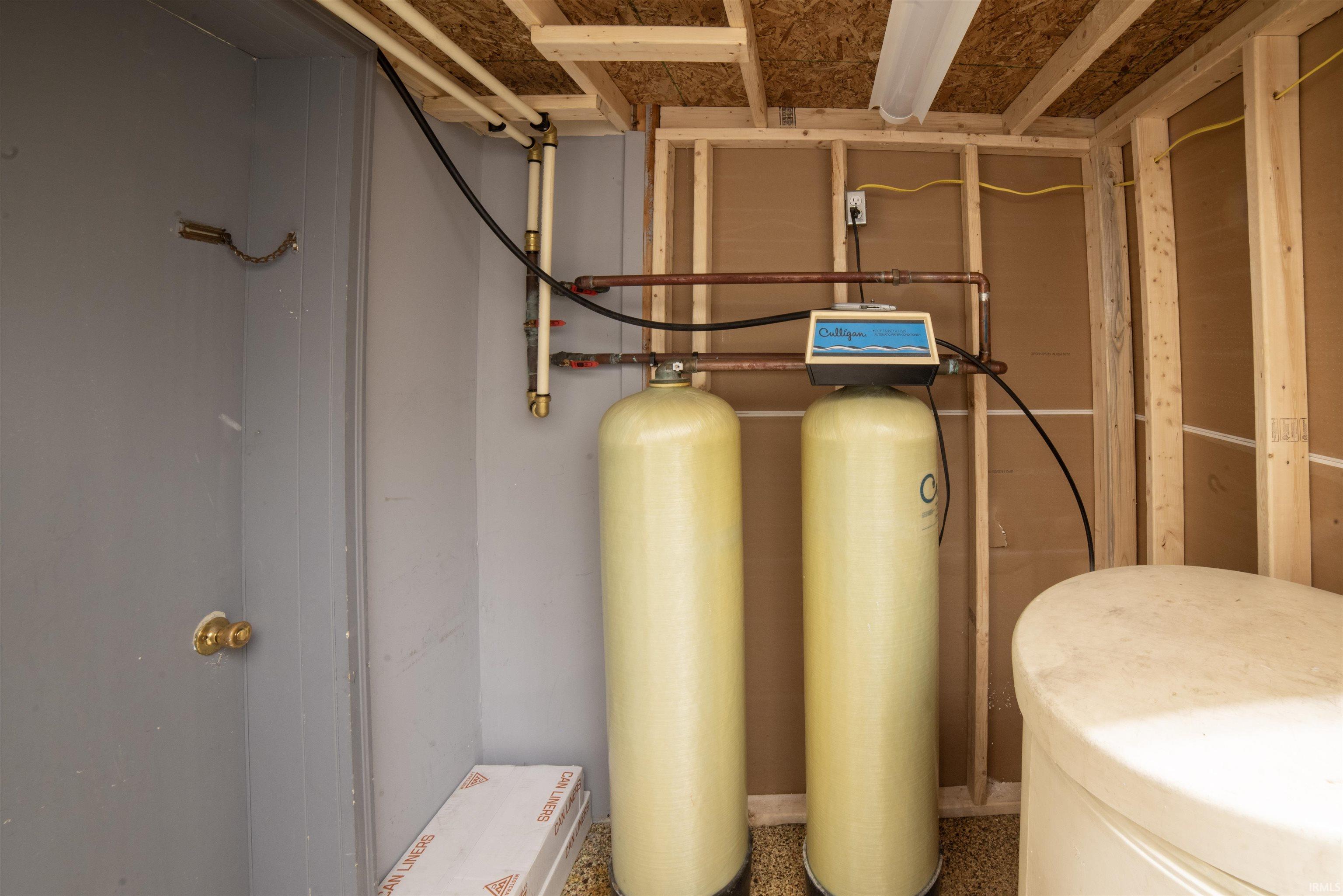 Photo 19 of 3820 E Bellefontaine Road