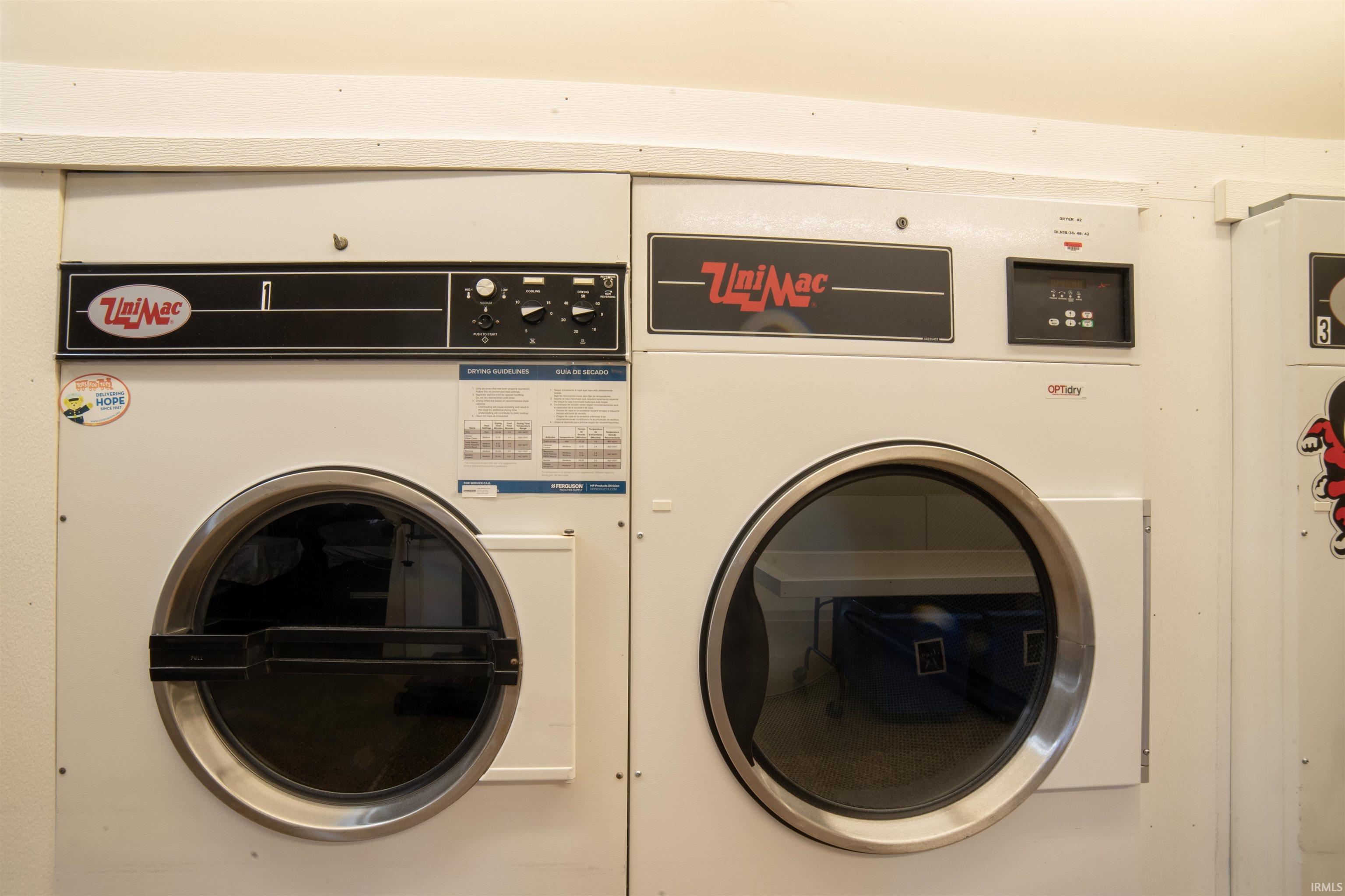 Photo 7 of 3820 E Bellefontaine Road