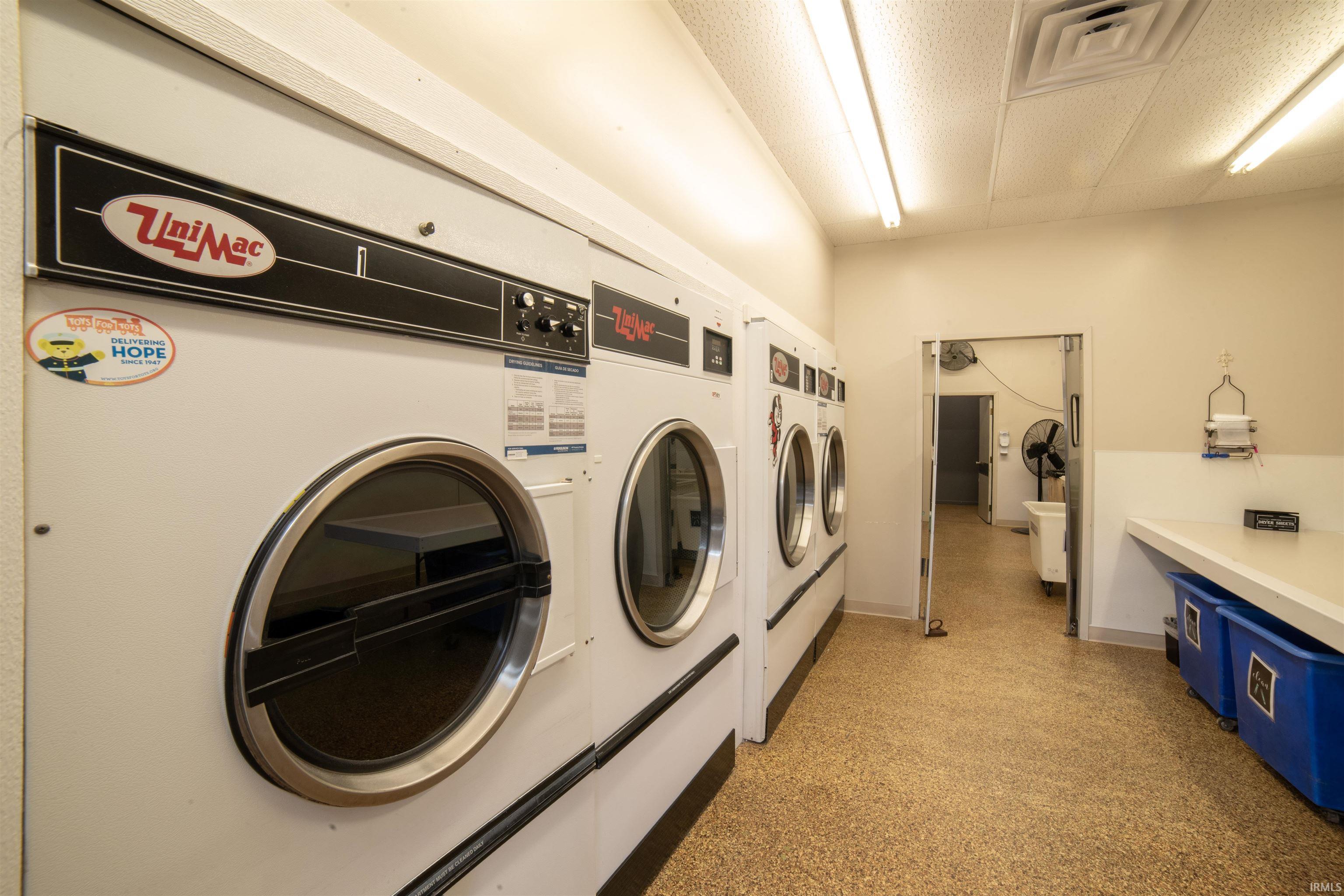 Photo 8 of 3820 E Bellefontaine Road