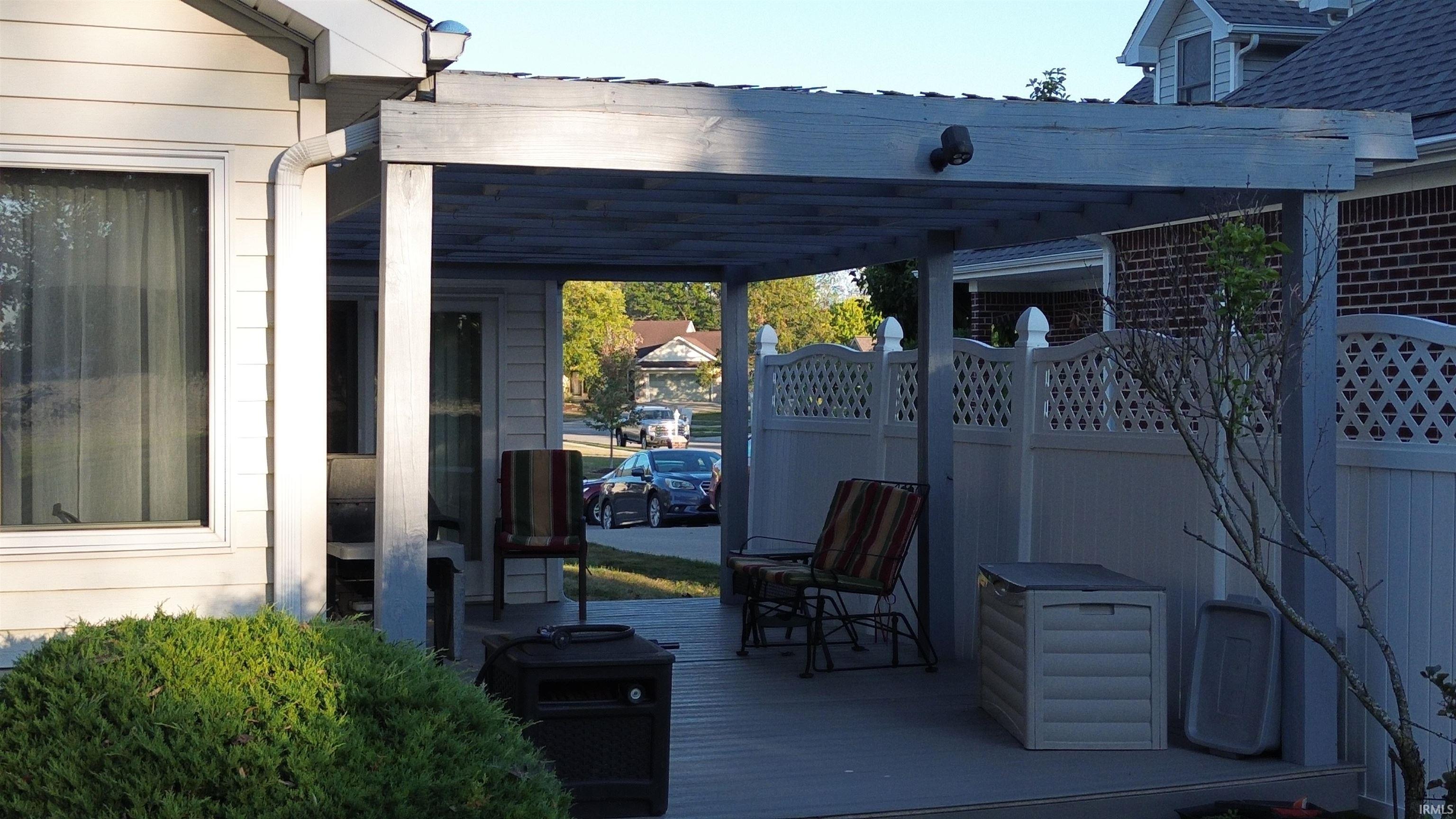 Photo 22 of 927 Woodridge Court