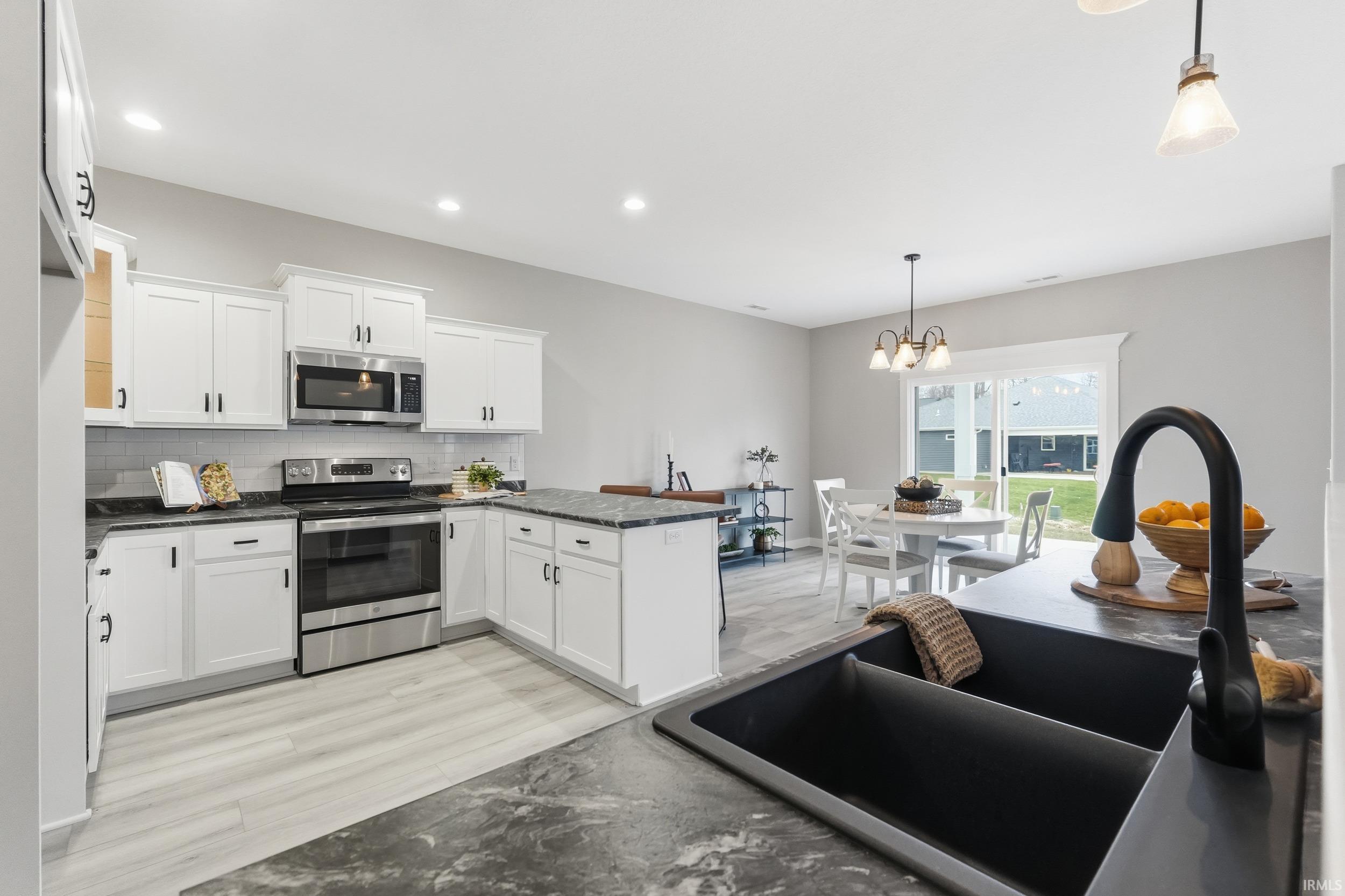 Photo 21 of 860 Bingham Pass