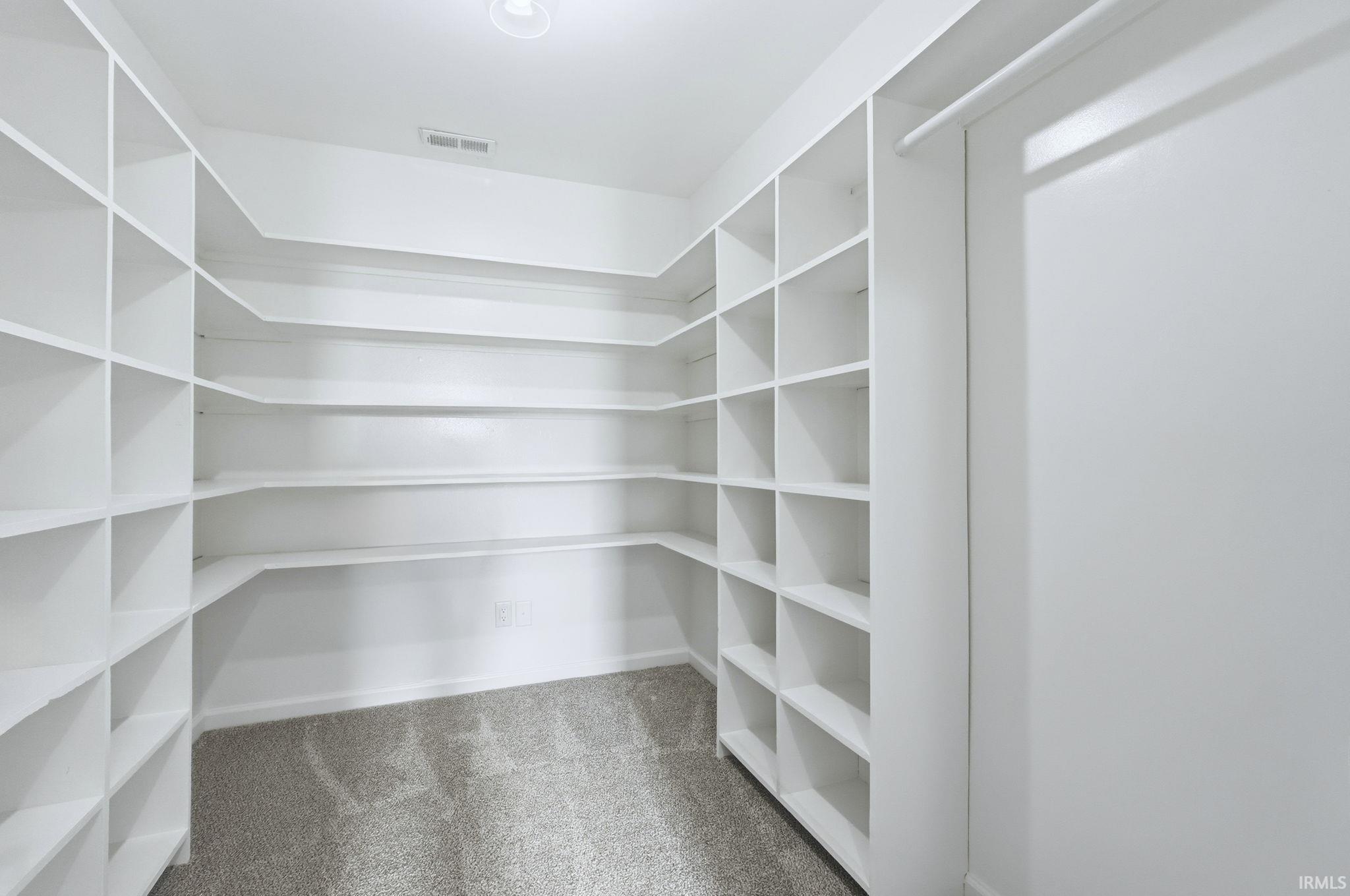 Photo 19 of 119 S Hadley Road