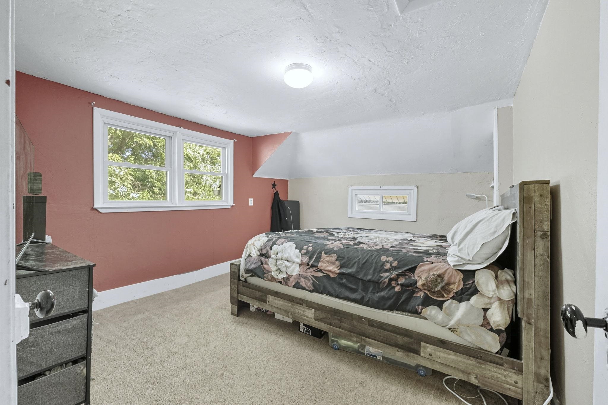 Photo 19 of 410 N Cedar Street