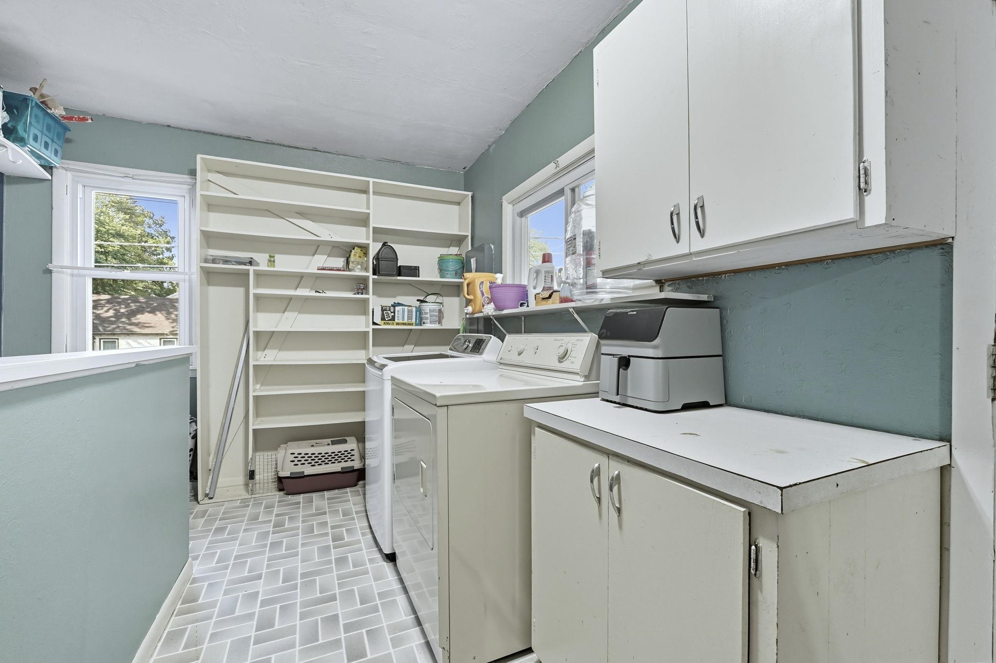 Photo 26 of 410 N Cedar Street