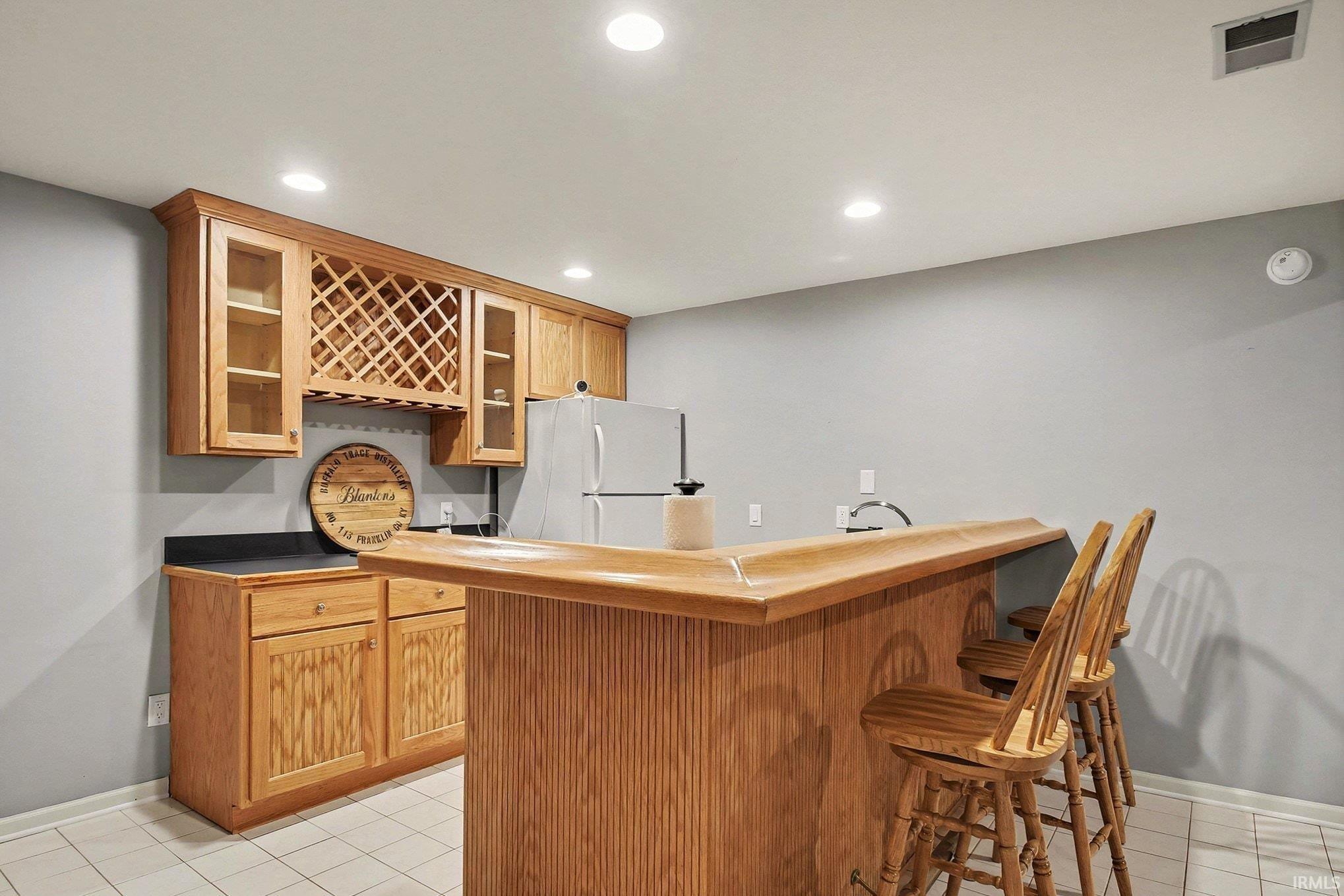 Photo 16 of 21369 Sylvan Court