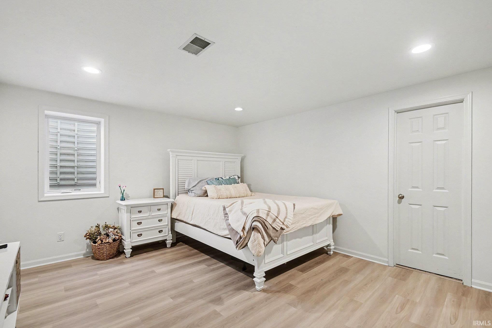 Photo 19 of 21369 Sylvan Court