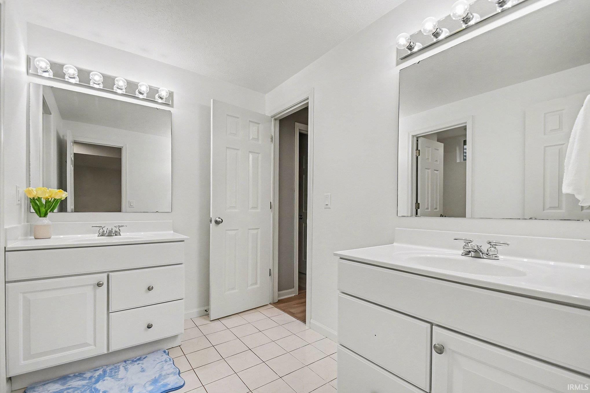 Photo 20 of 21369 Sylvan Court