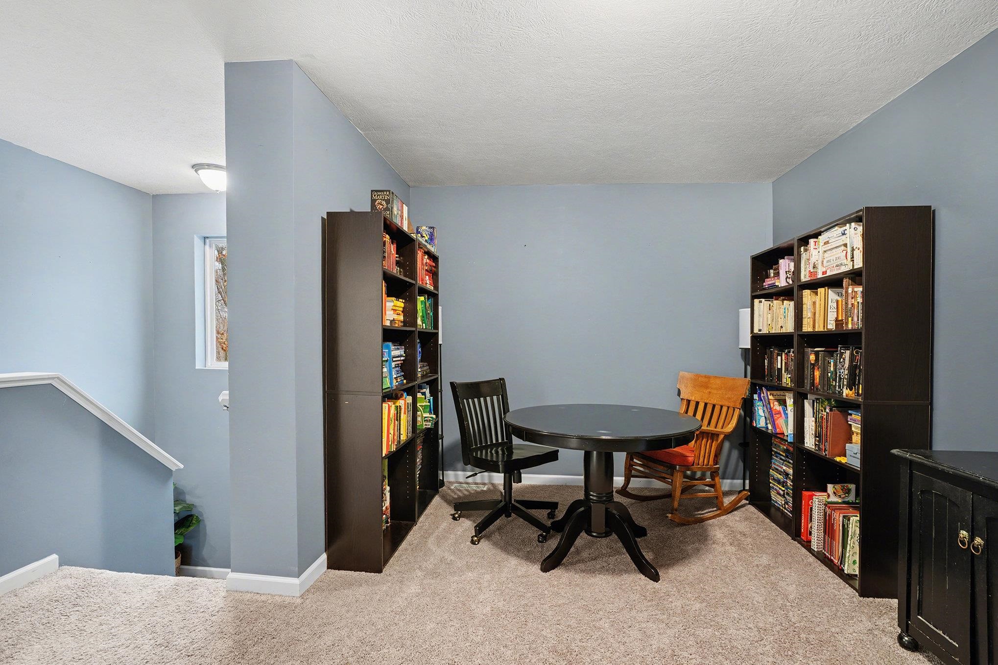 Landing area, perfect for a library or study on the 2nd floor