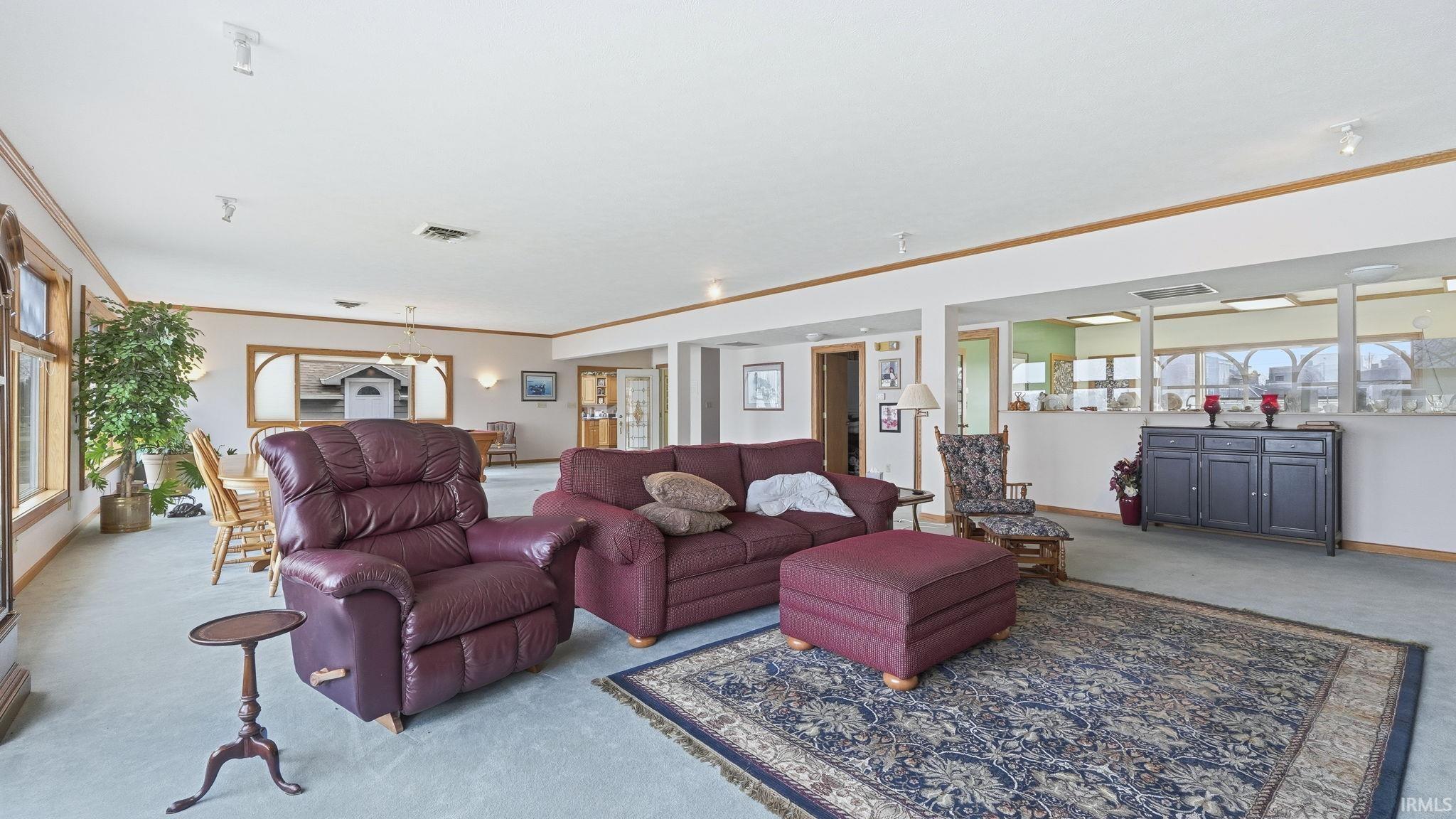 Photo 15 of 347 N Buffalo Street