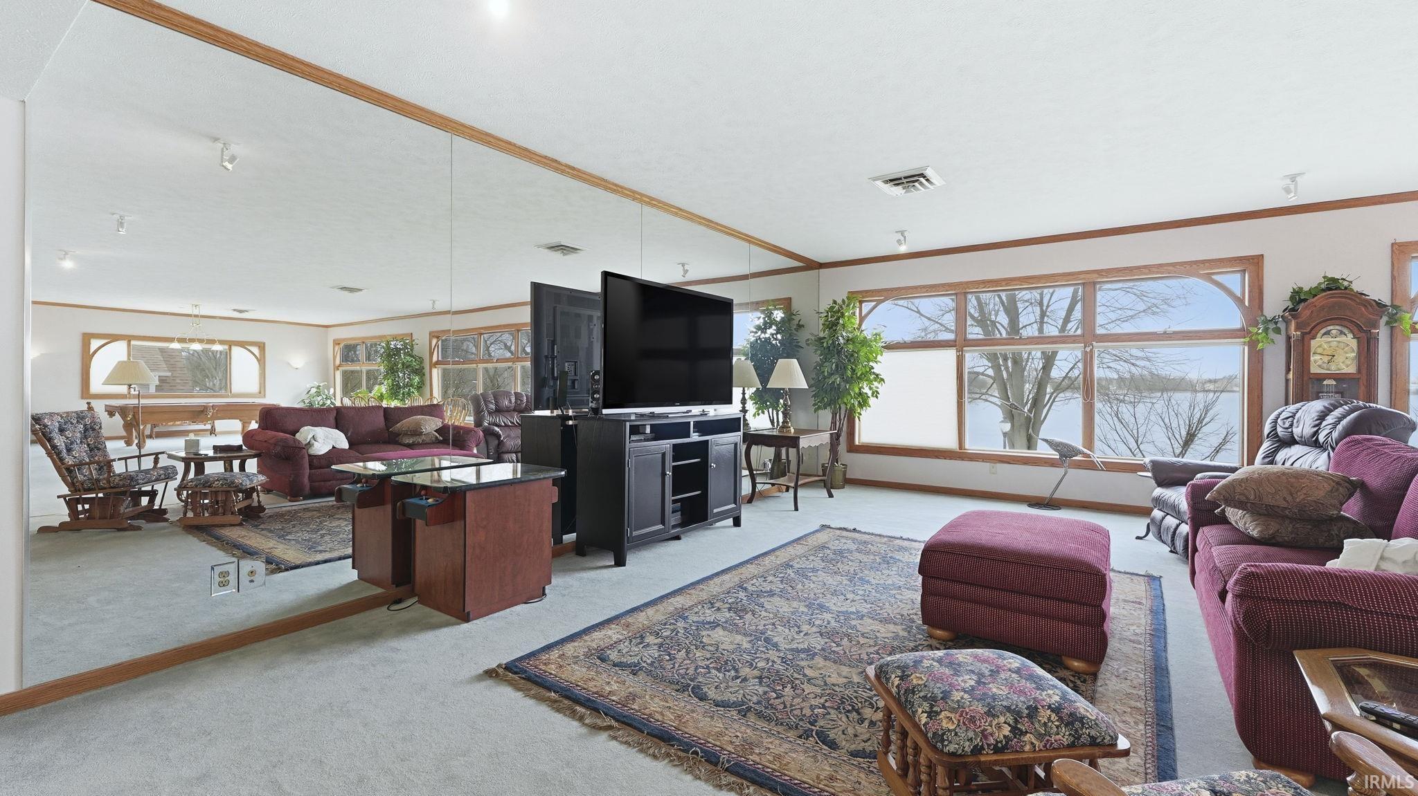 Photo 16 of 347 N Buffalo Street