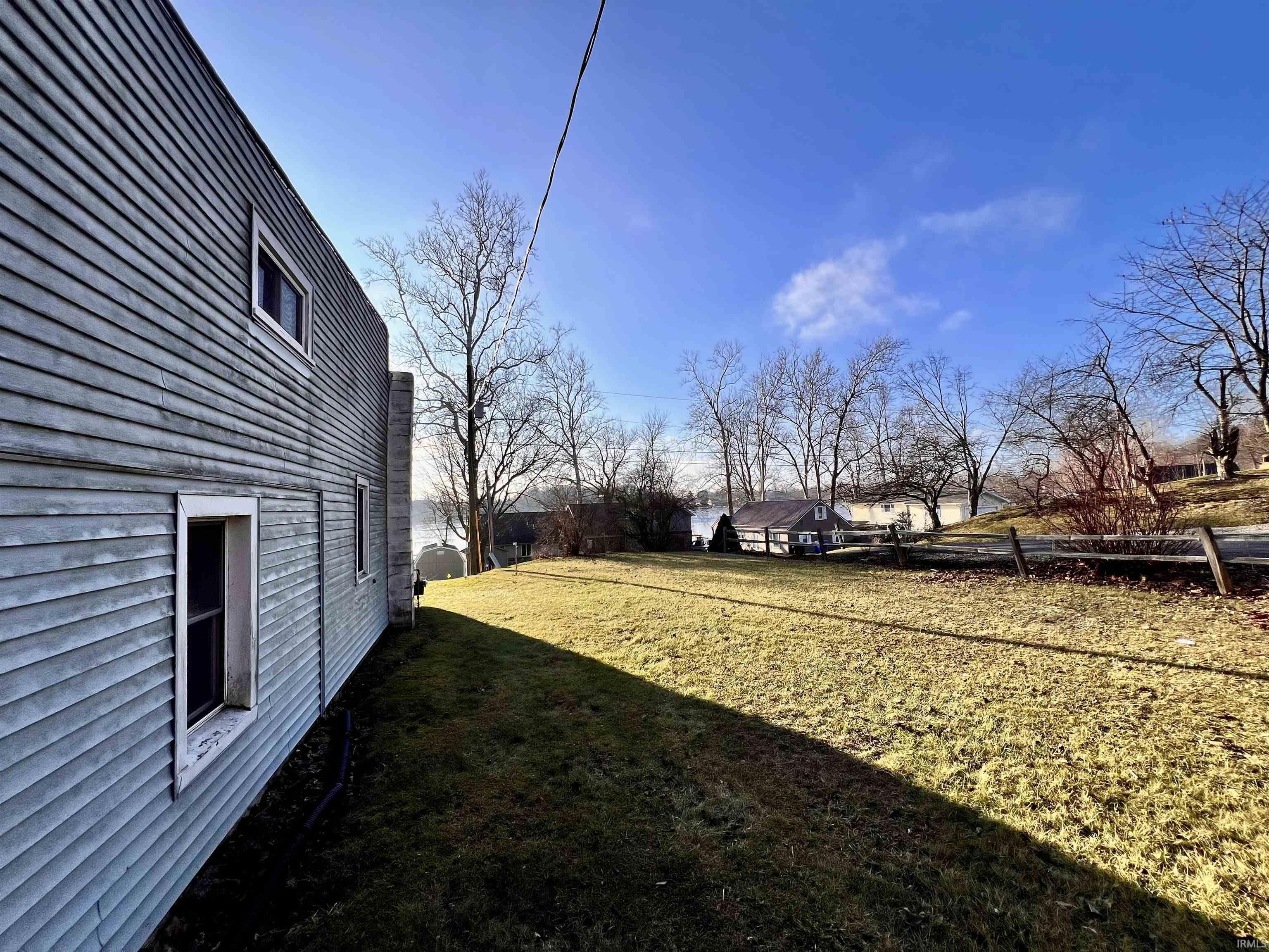 Photo 8 of 2051 E Wilcken Road