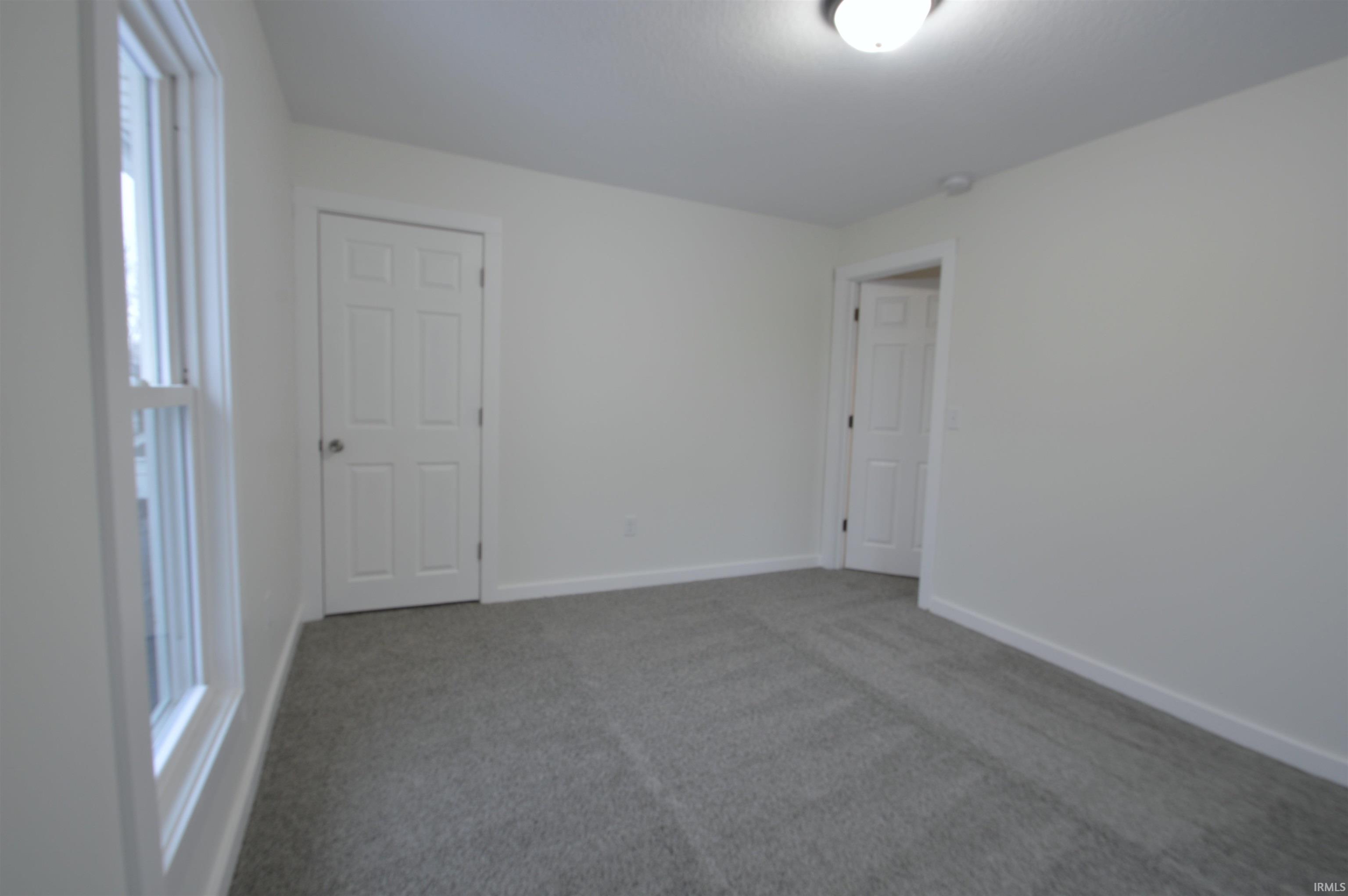 Photo 25 of 925 Archer Avenue