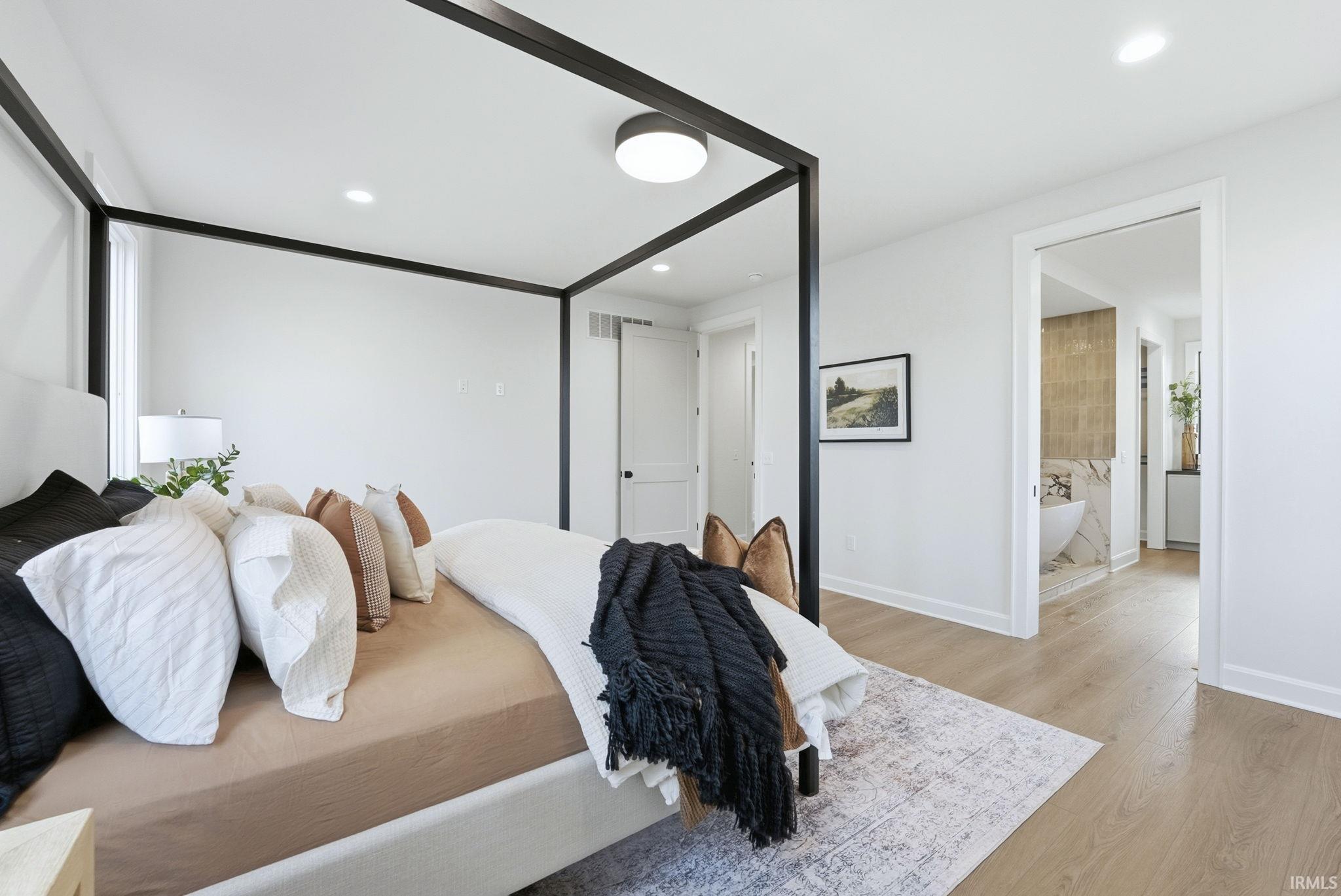 Photo 16 of 607 E Basalt Drive