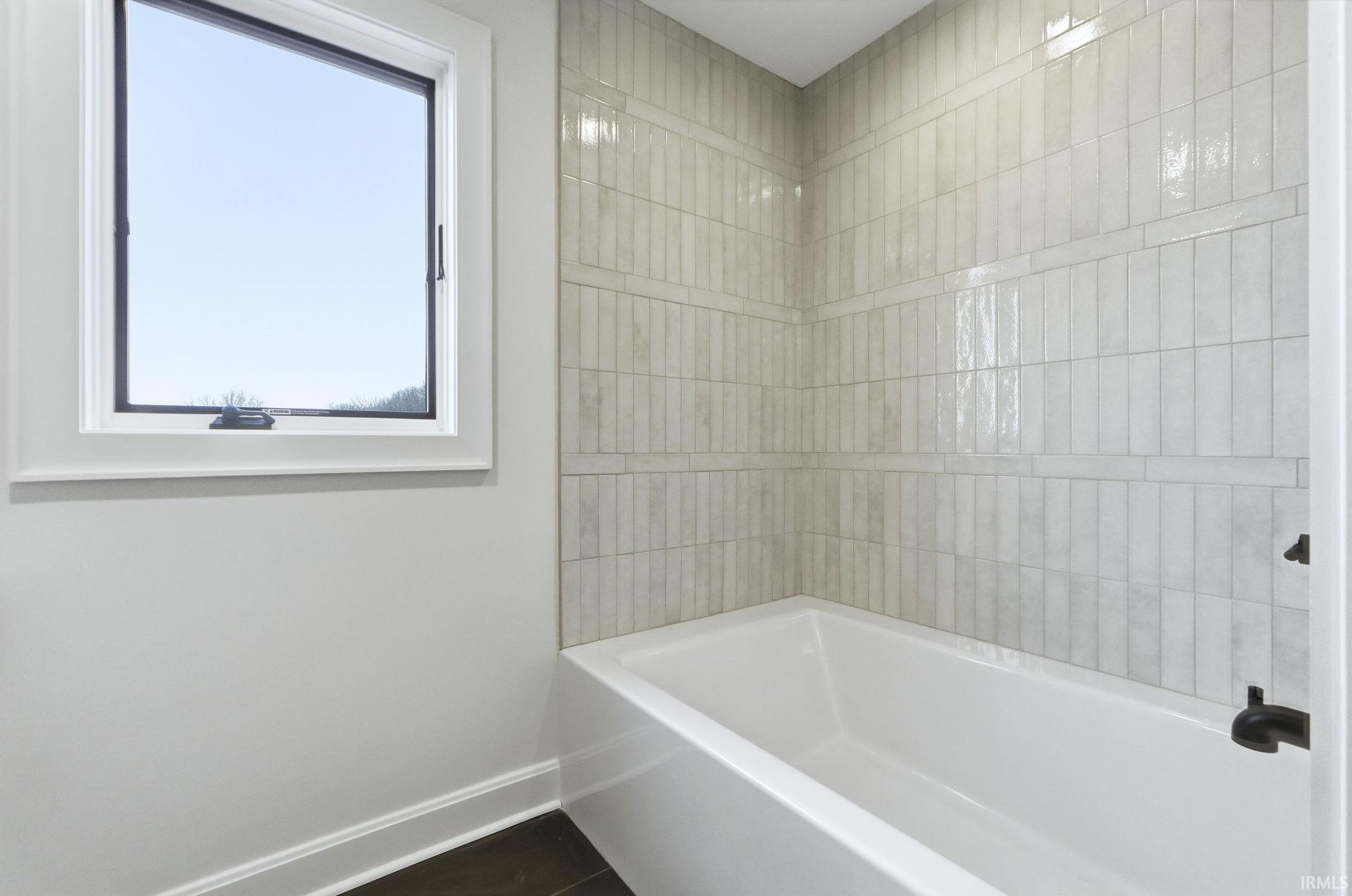 Photo 31 of 607 E Basalt Drive