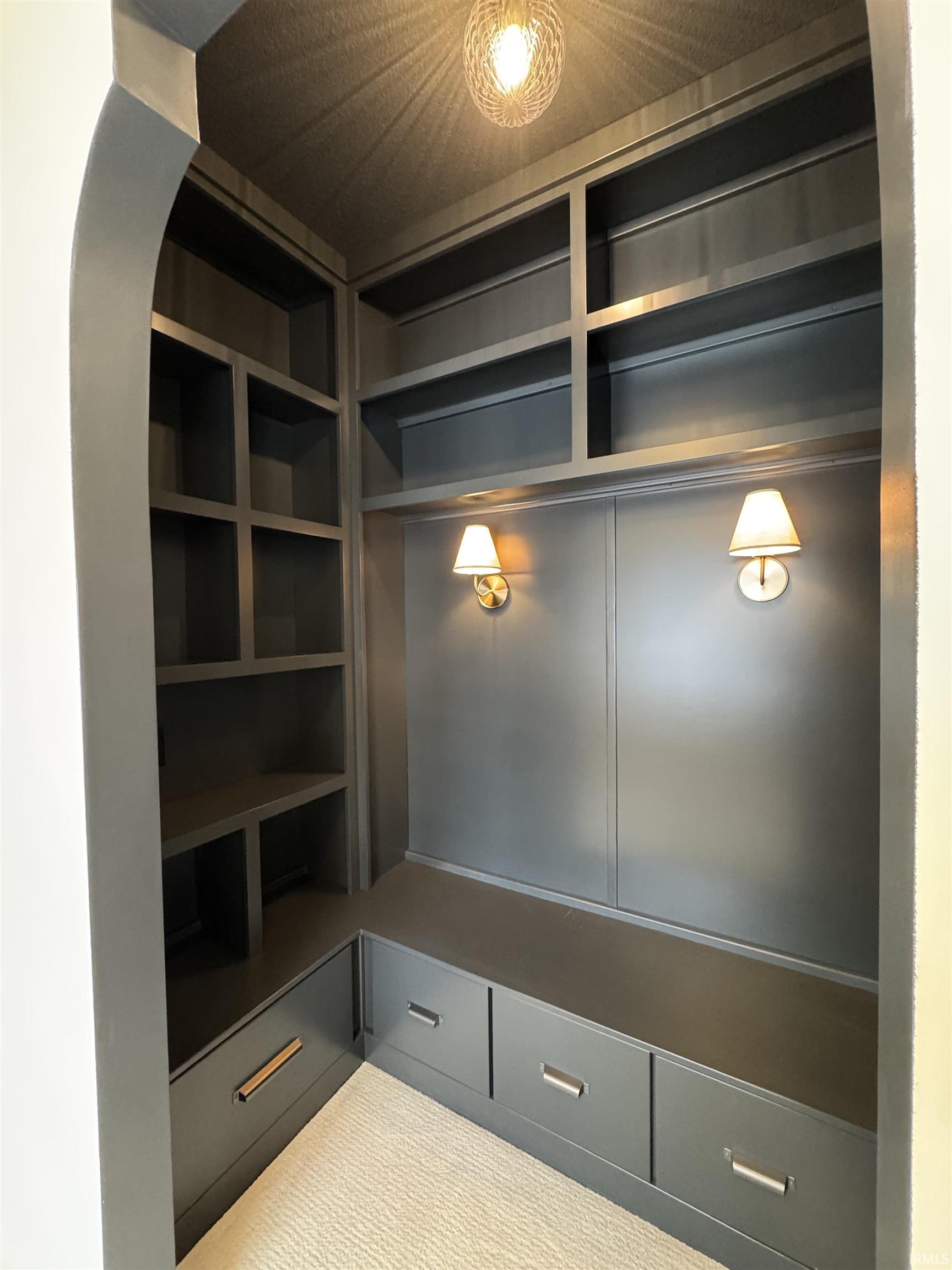 Library with a decorative wall