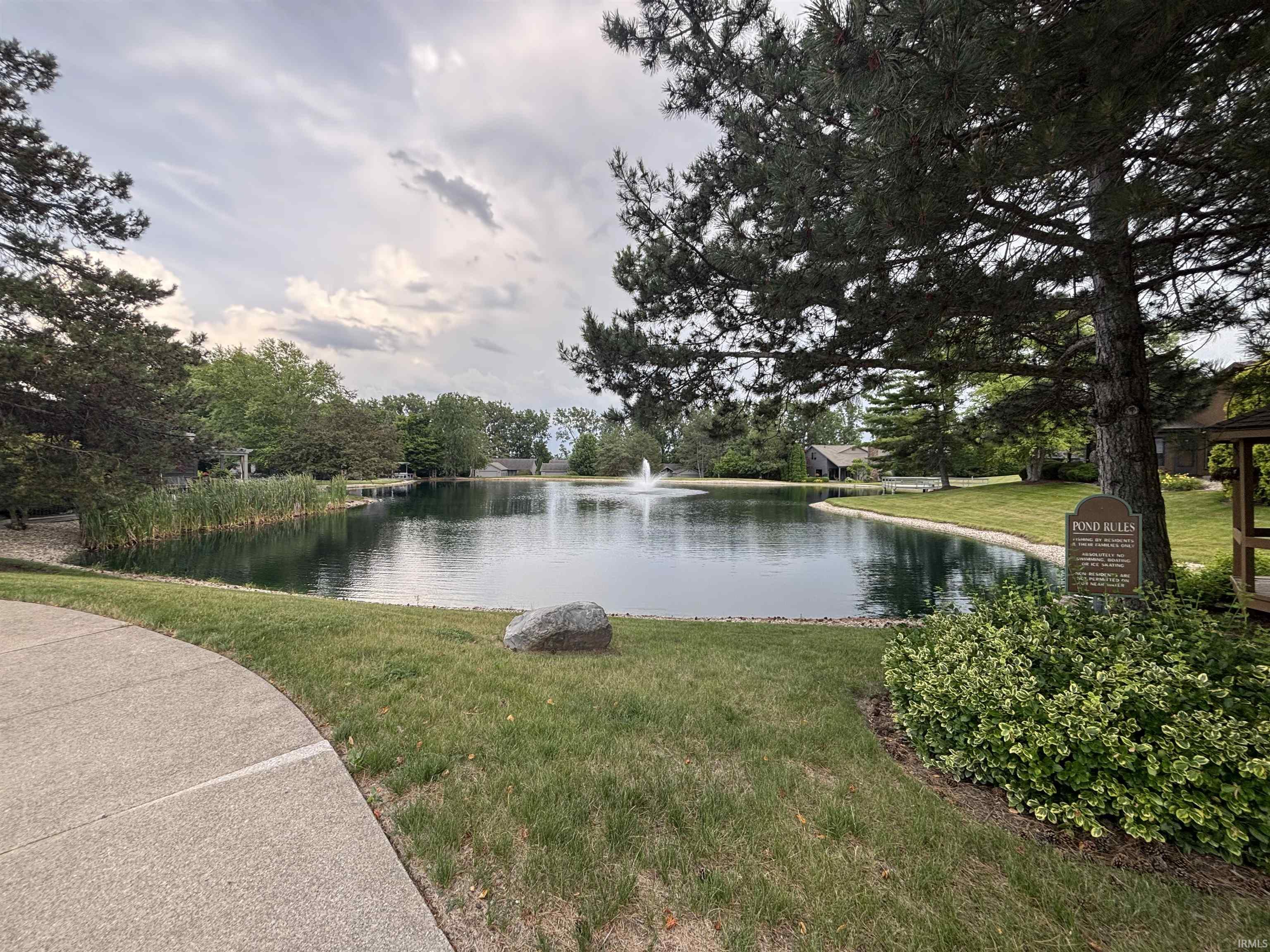 Photo 32 of 9512 CAMBERWELL Drive