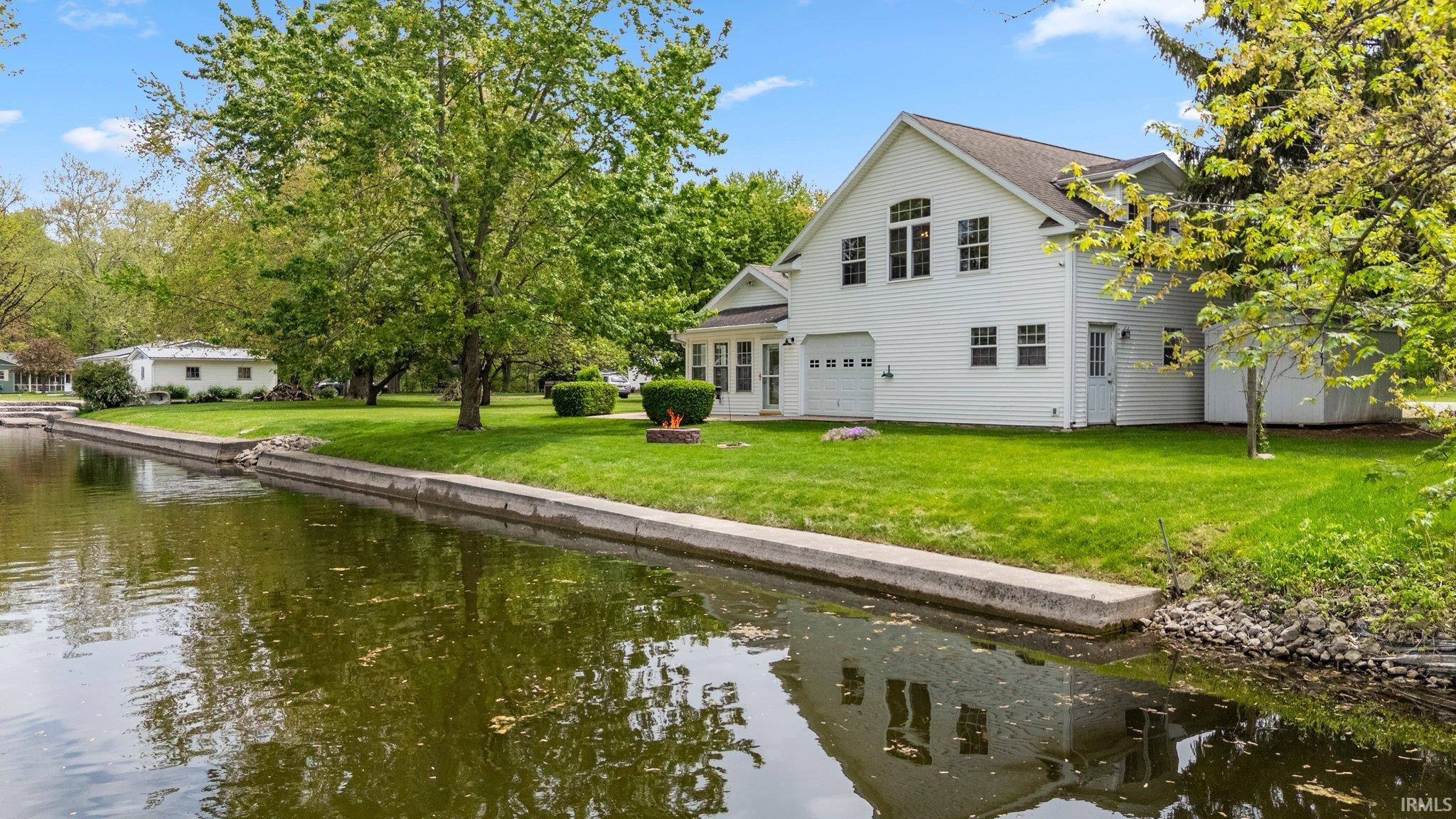 Photo 4 of 2145 E 770 S