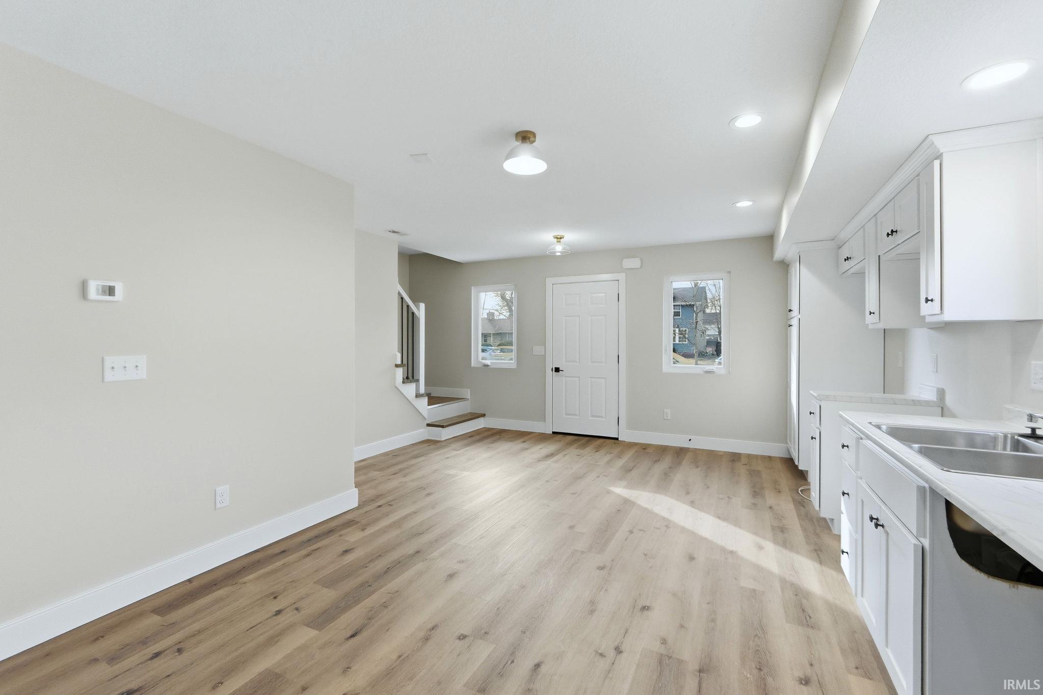 Photo 2 of 3417 S Anthony Boulevard