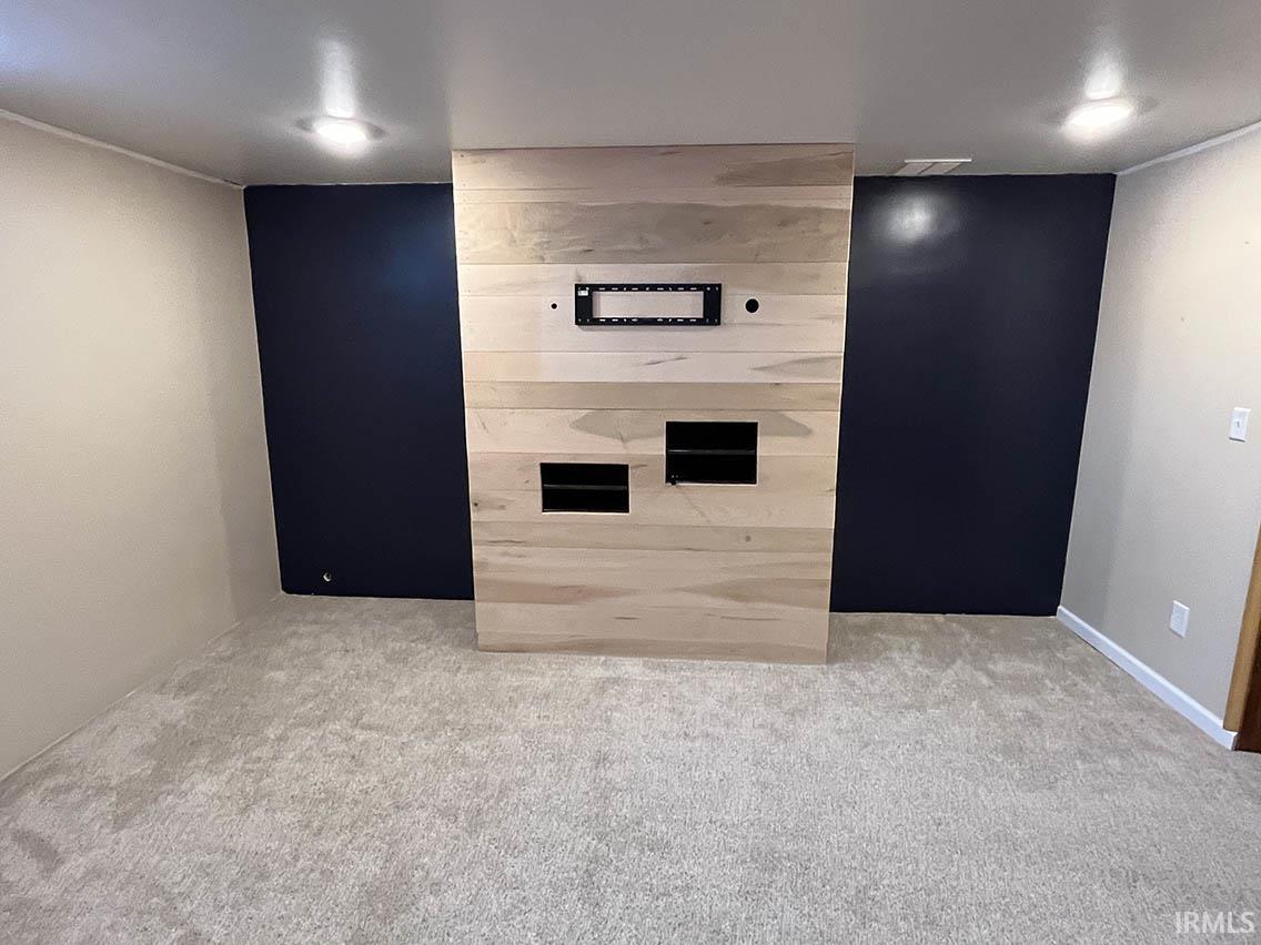 Photo 28 of 2706 Berkey Avenue