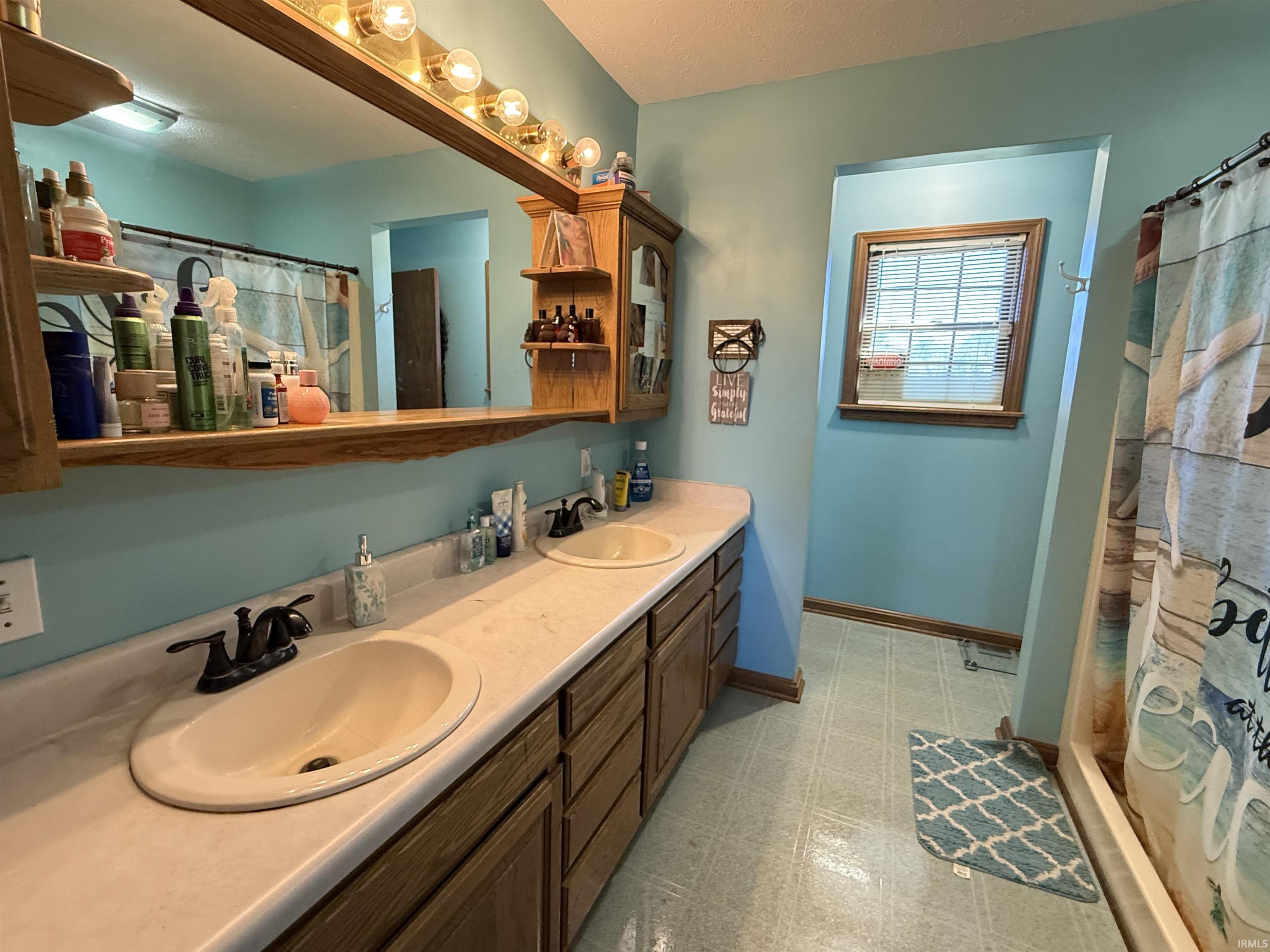 Photo 17 of 1400 N 200 E