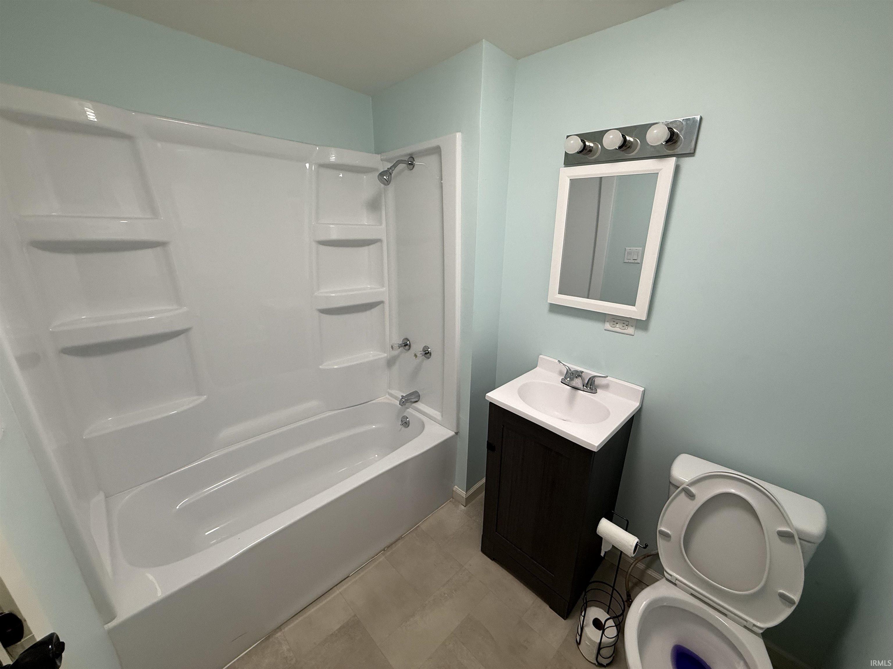 Homes for sale in South Bend, IN | 1206 Kinyon St, South Bend, IN 46616 | MLS# 202601244