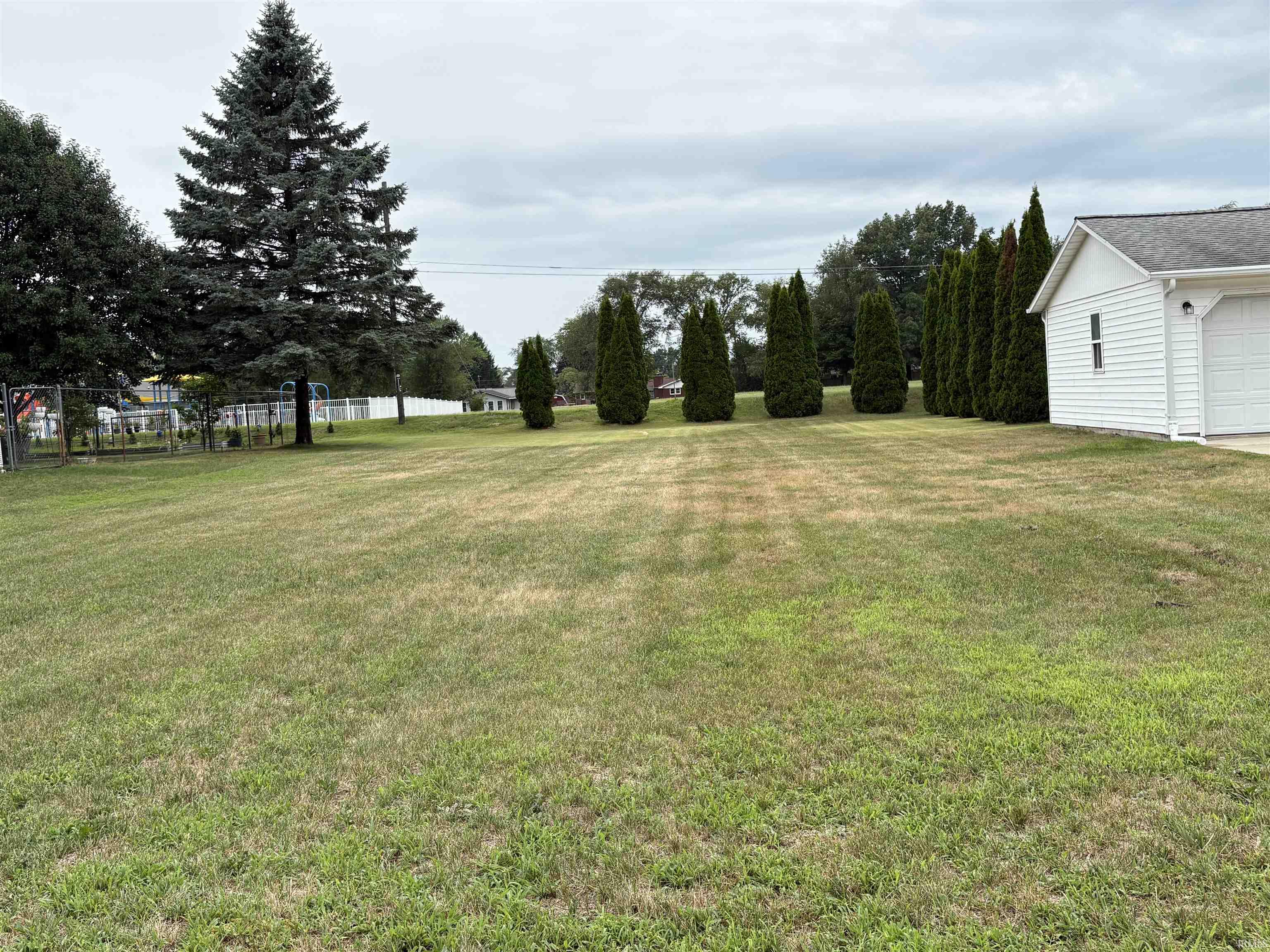 Photo 32 of 1403 Lakeview Boulevard