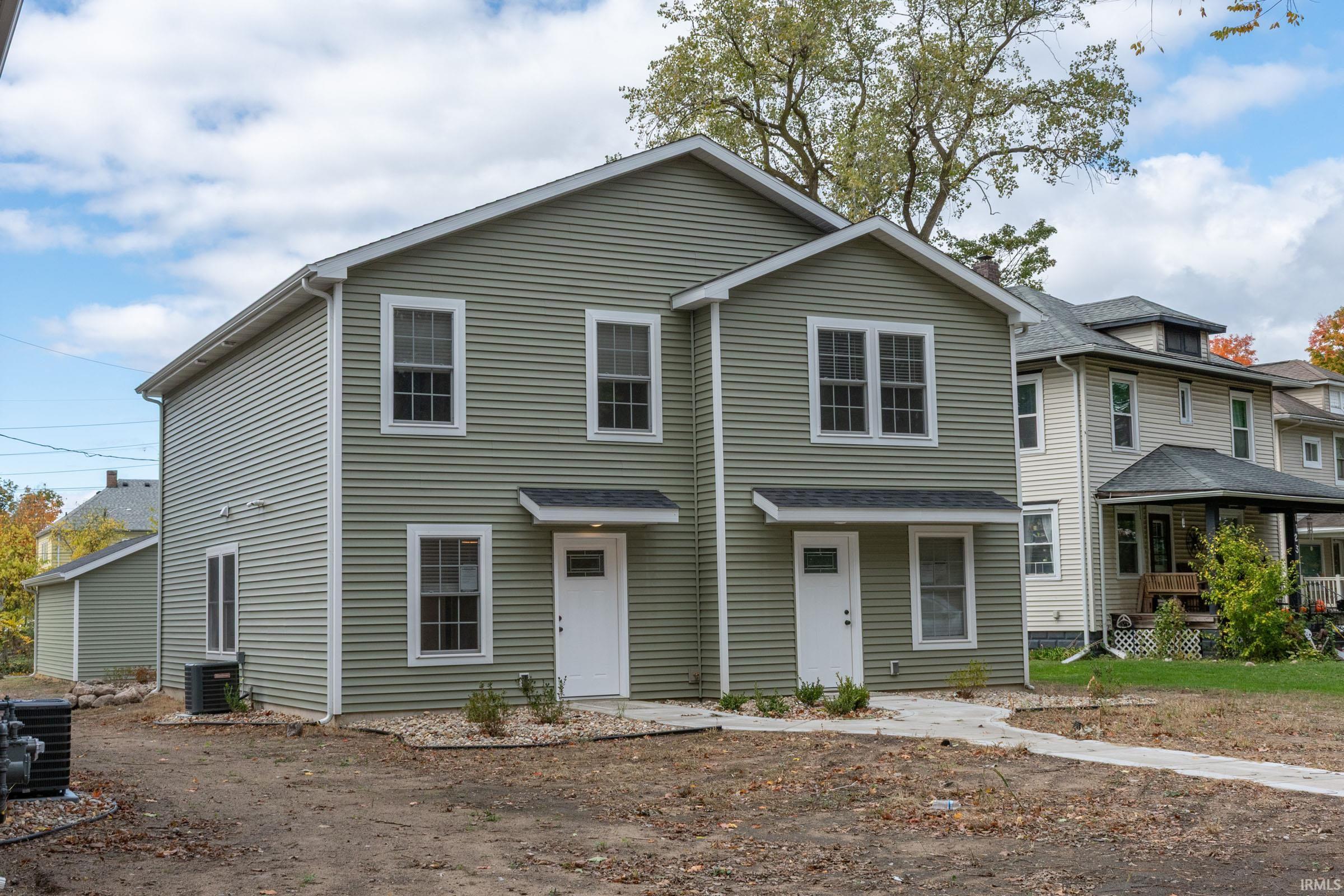 Photo 0 of 1119 Edwardsburg Ave.