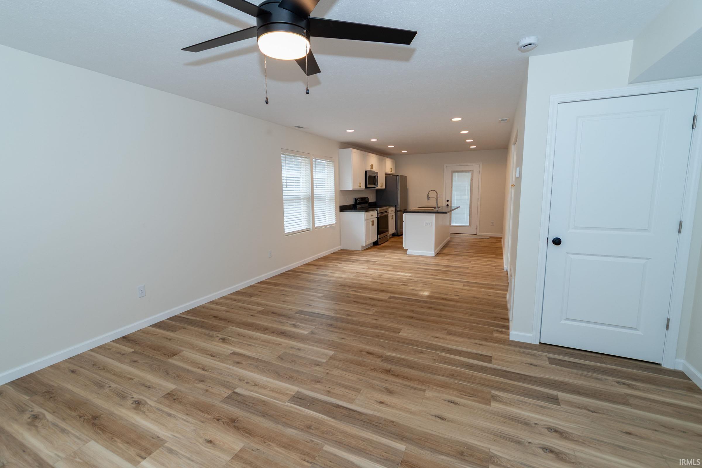 Photo 18 of 1119 Edwardsburg Ave.