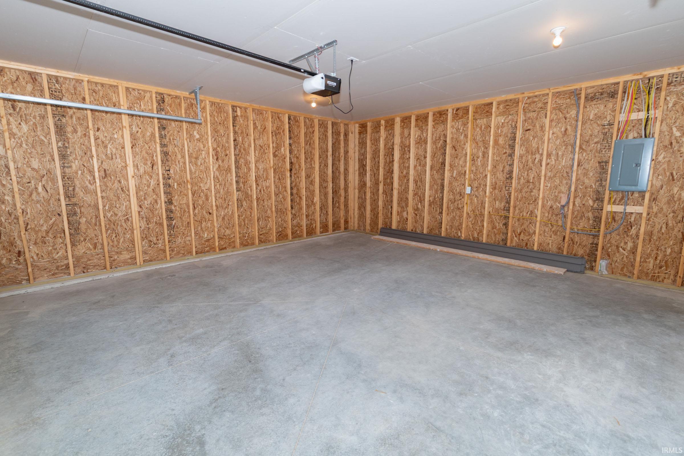 Photo 16 of 1105 Edwardsburg Ave