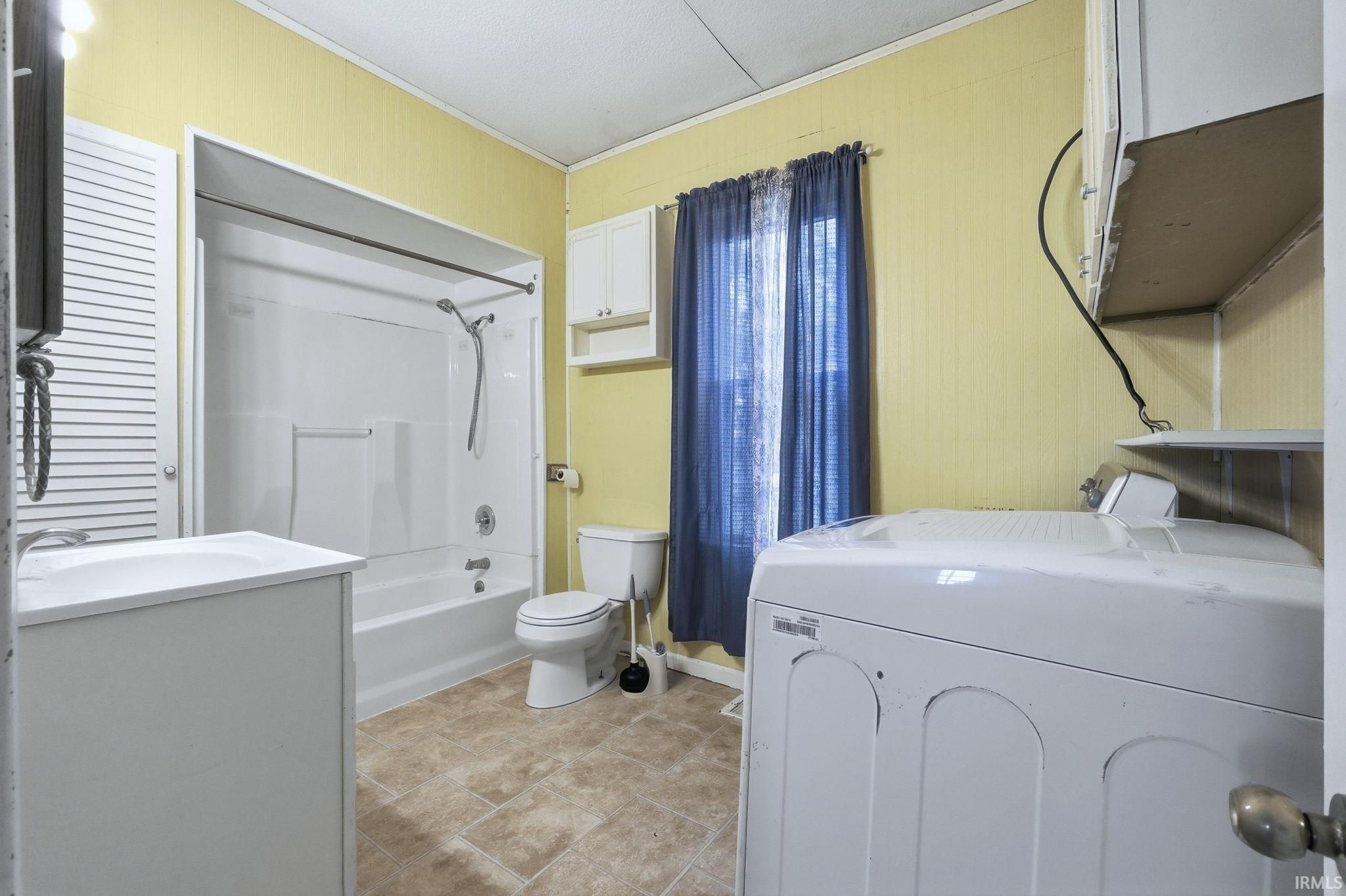 Photo 7 of 2160 E 800 Road