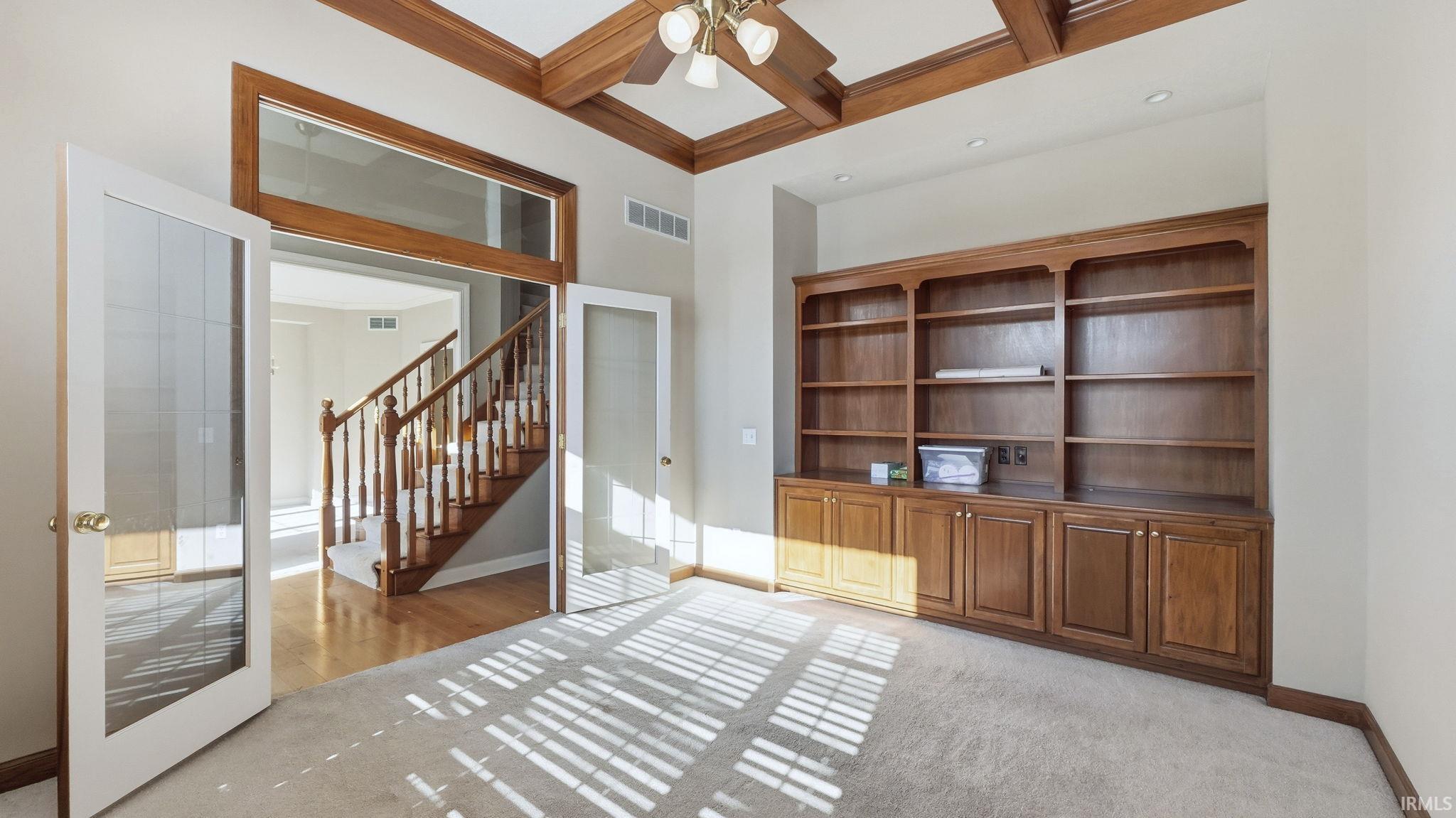 Photo 4 of 10918 Monte Vista Court