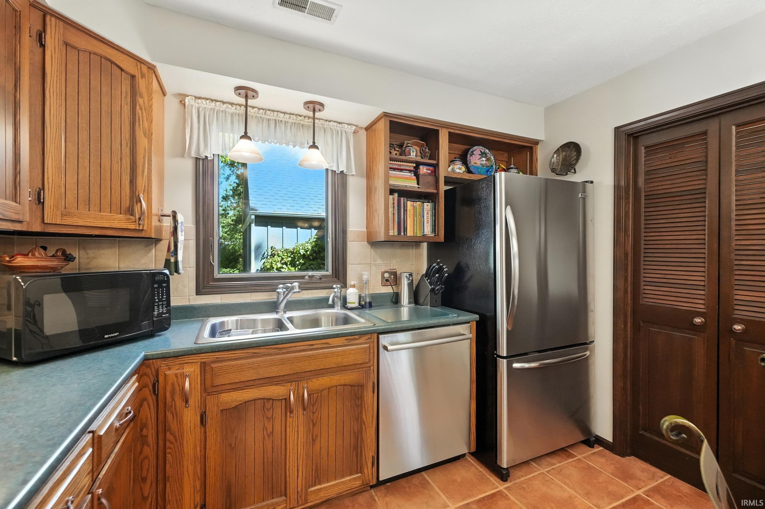 Photo 11 of 16716 Wappes Road