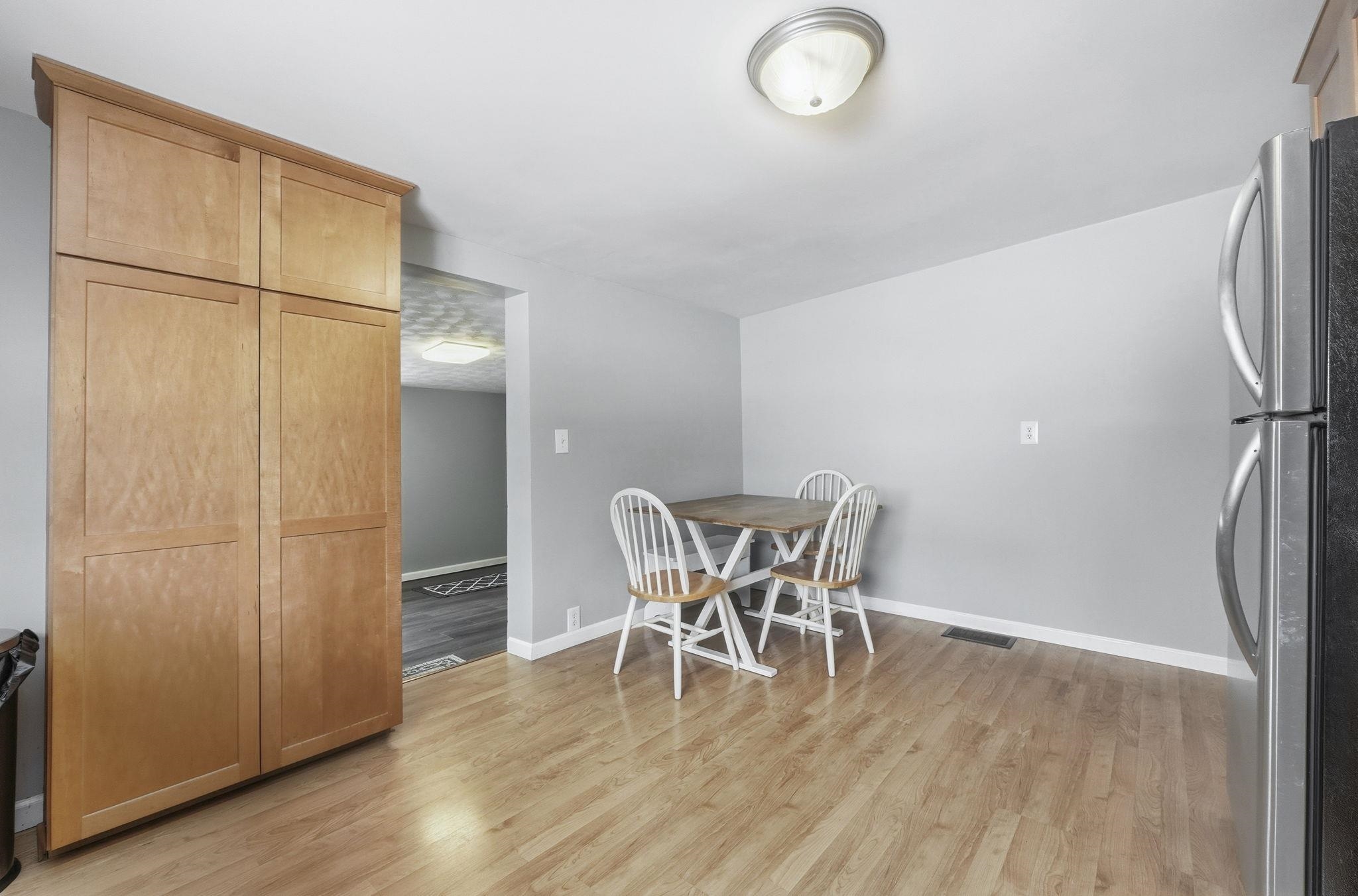 Dining area in Kitchen