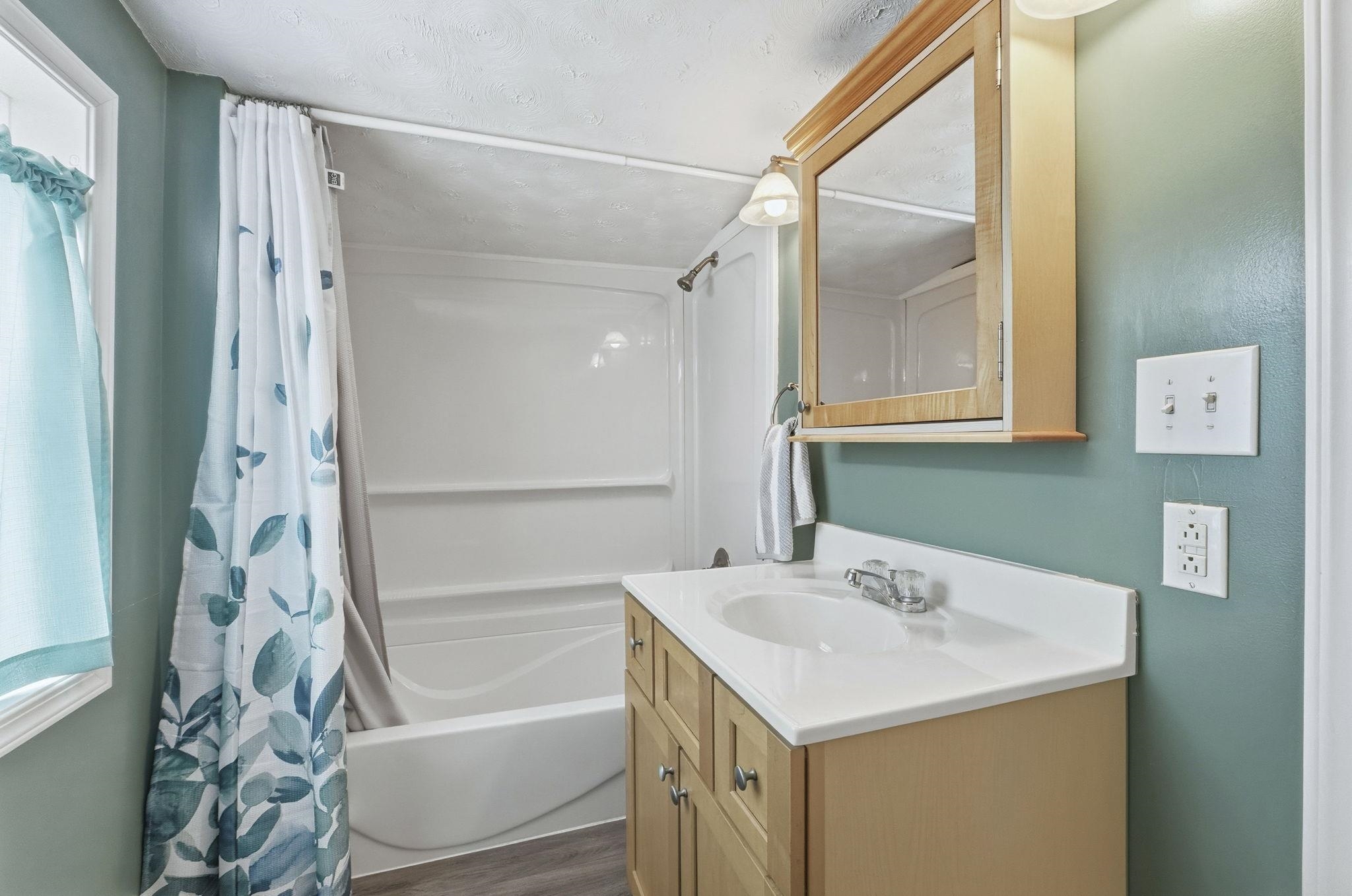 Photo 21 of 11184 S 250 West Road